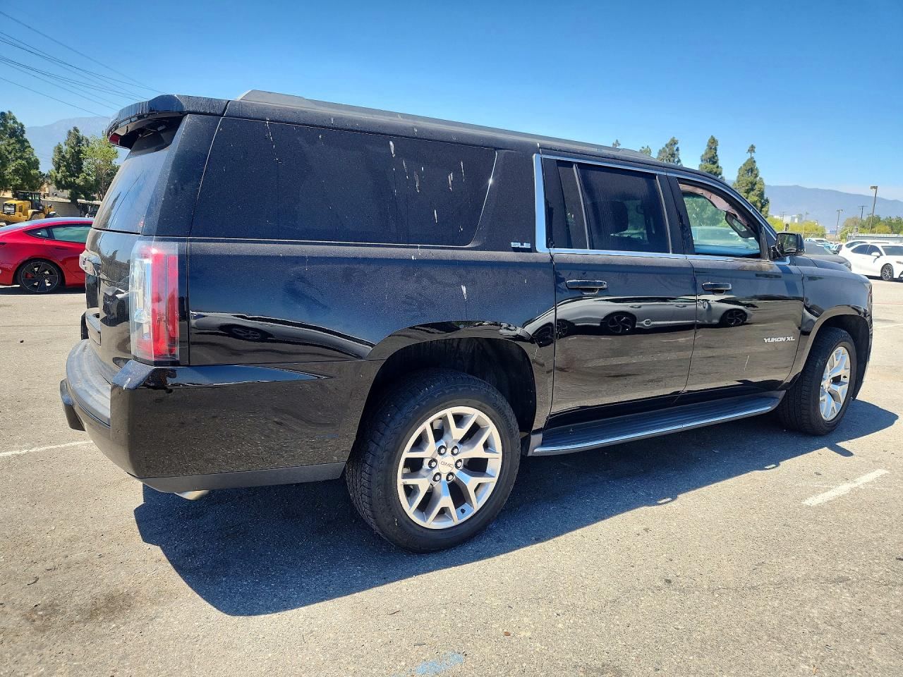 2015 Gmc Yukon Xl C1500 Sle Black vin: 1GKS1GKC3FR722464