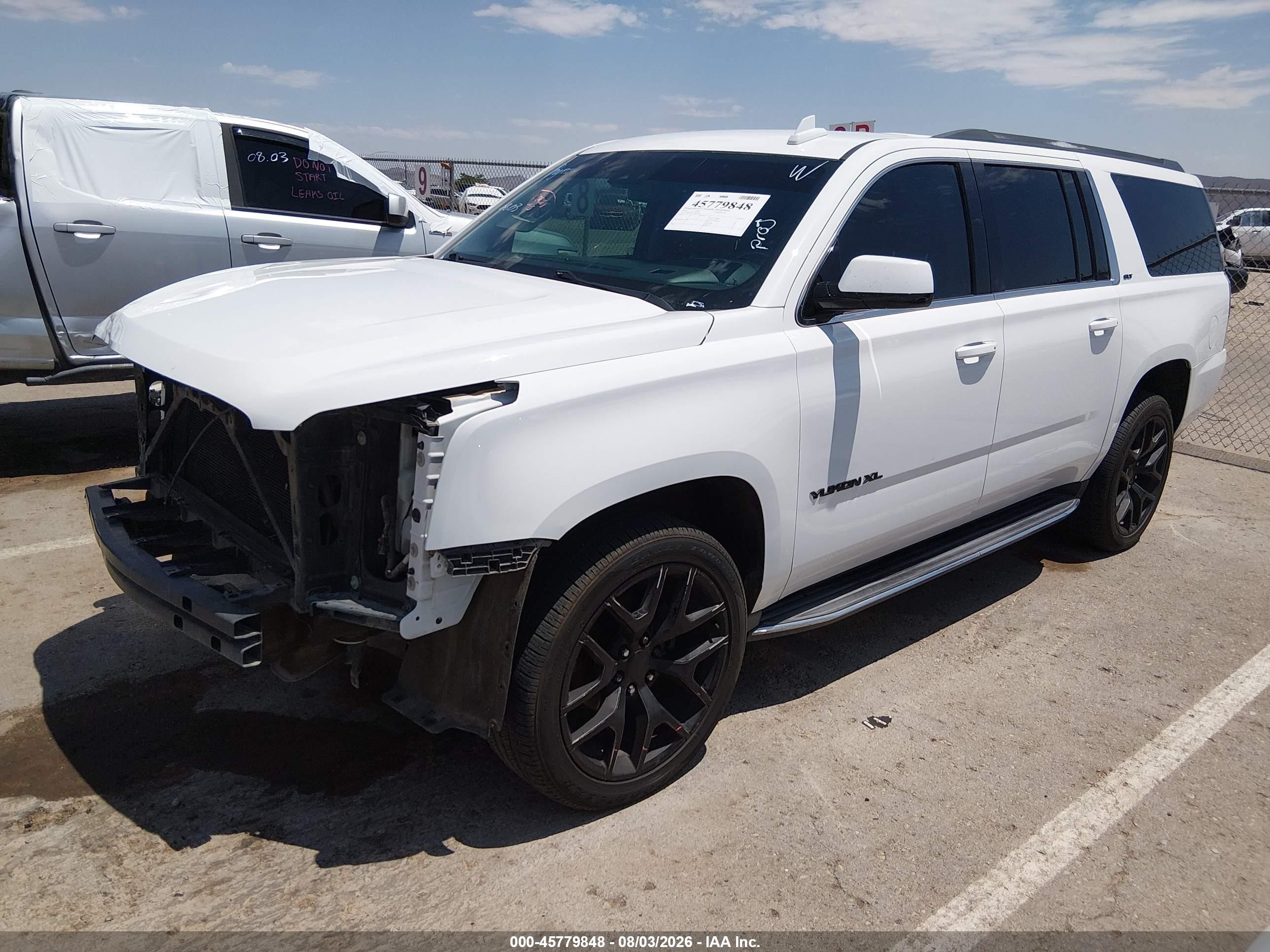 2018 Gmc Yukon Xl Slt White vin: 1GKS1GKC4JR288144