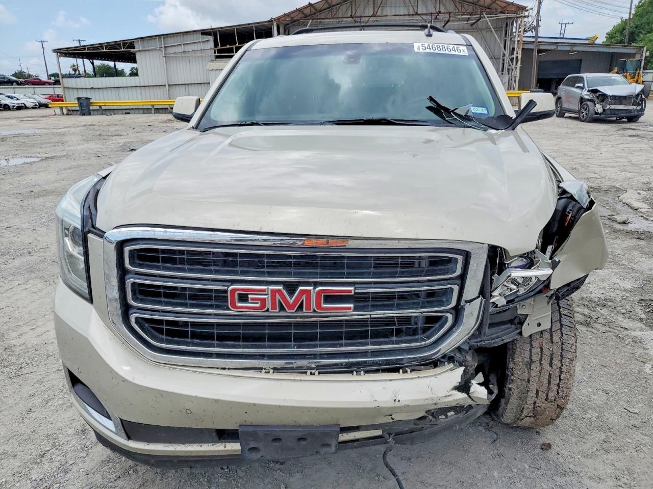 2015 Gmc Yukon Xl C1500 Sle Tan vin: 1GKS1GKC8FR252206