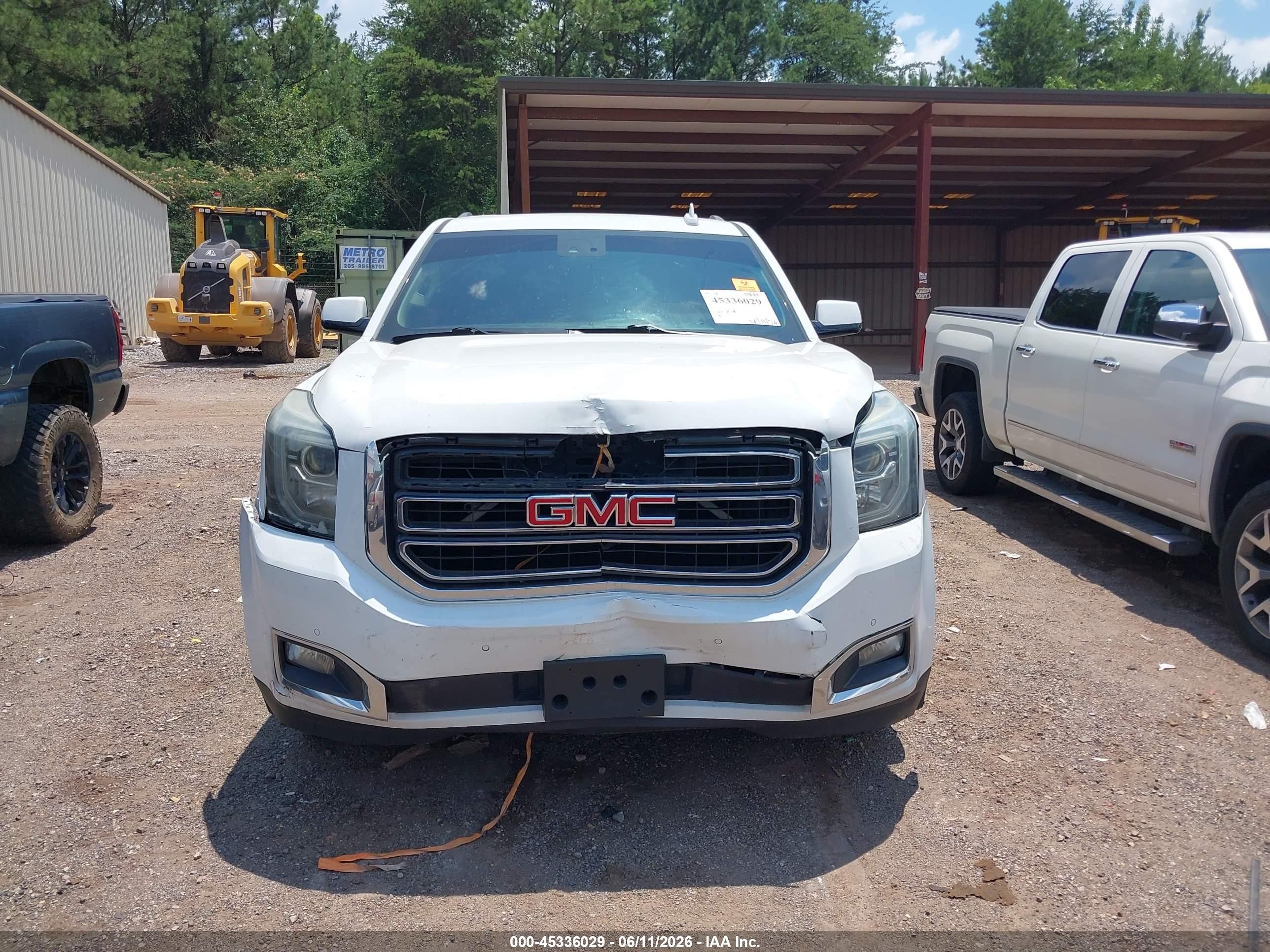 2015 Gmc Yukon Xl 1500 Slt White vin: 1GKS1HKC1FR510068