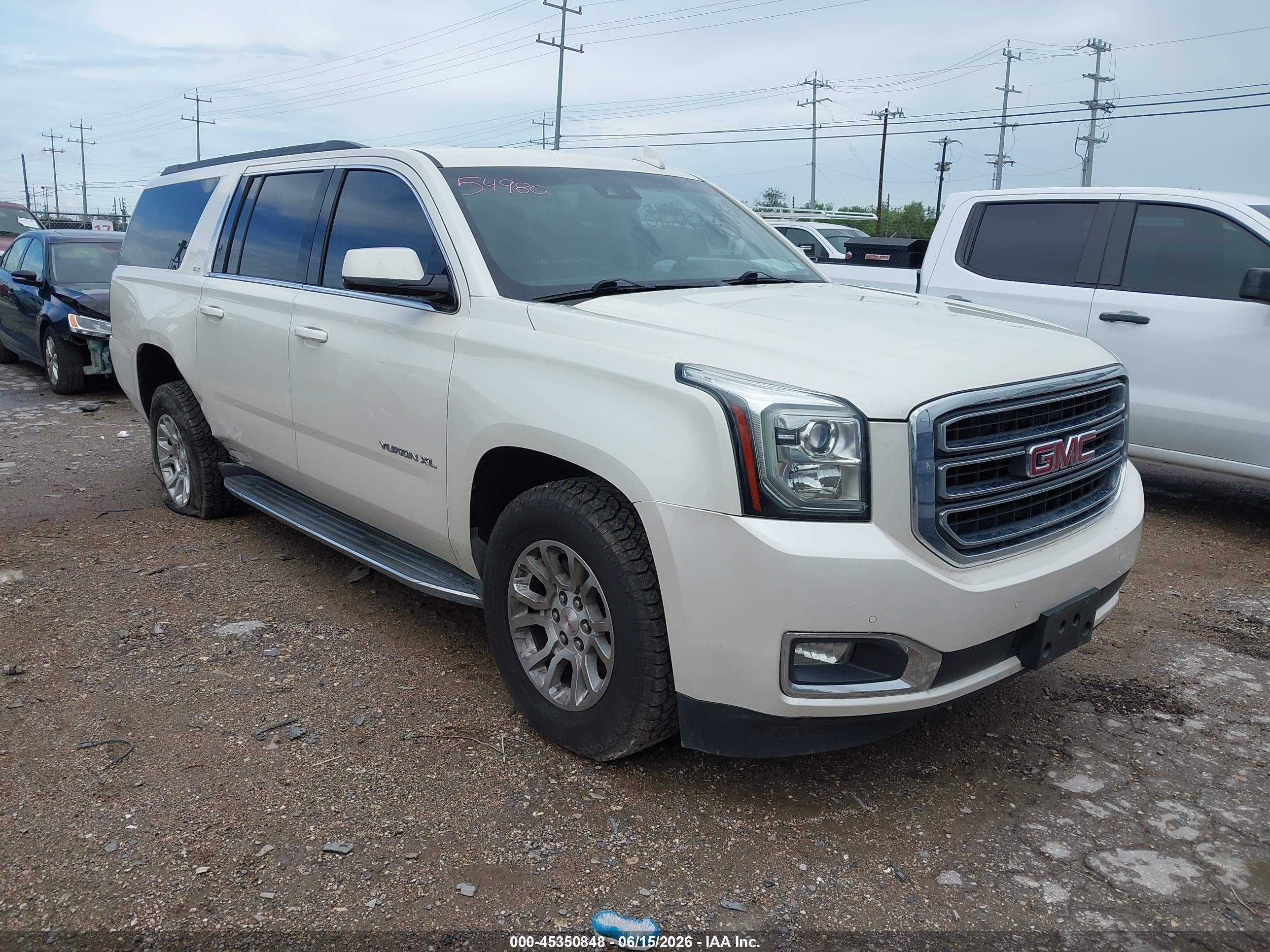 2015 Gmc Yukon Xl 1500 Slt White vin: 1GKS1HKC2FR610907
