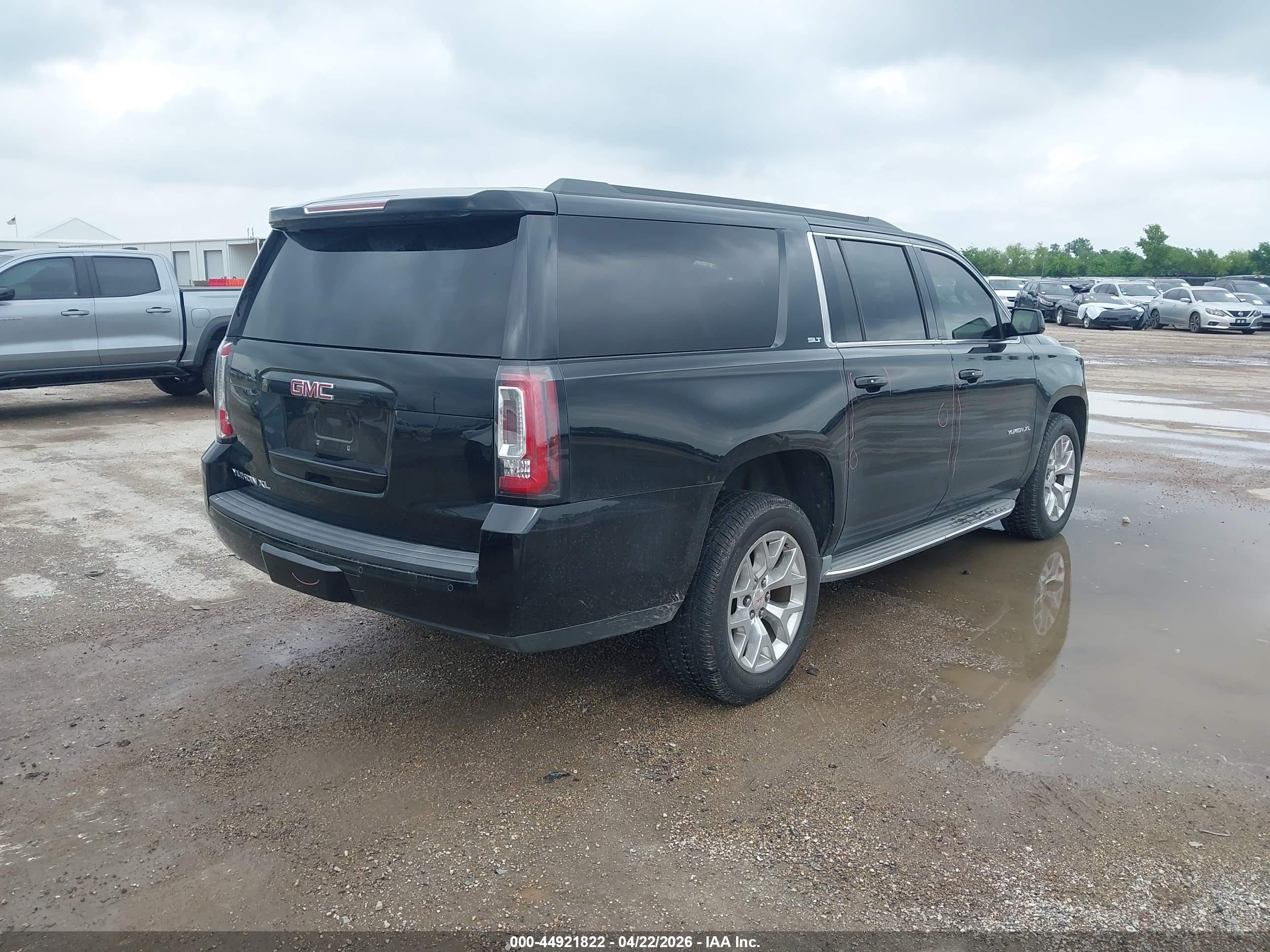 2015 Gmc Yukon Xl 1500 Slt Black vin: 1GKS1HKC4FR128262