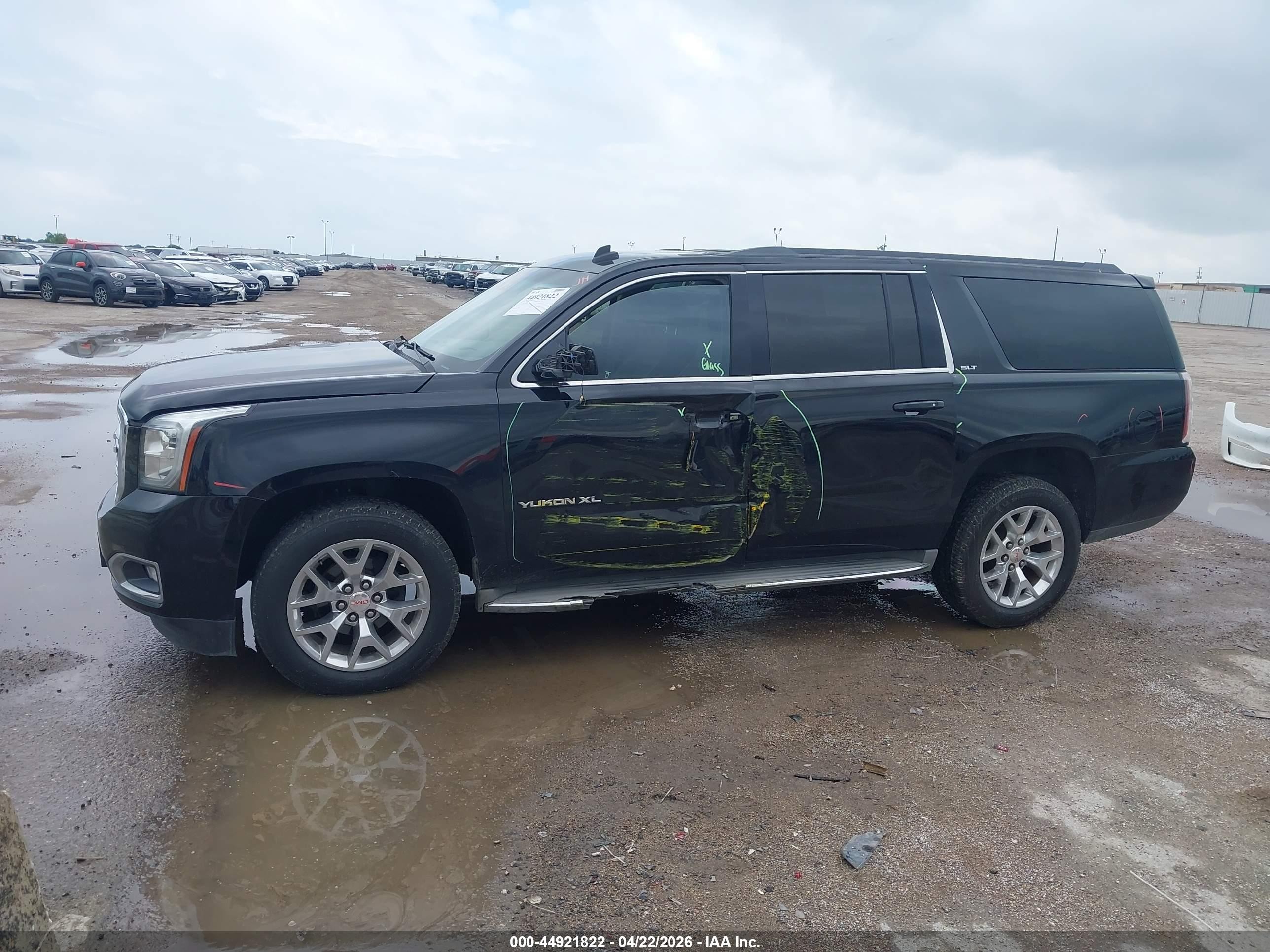 2015 Gmc Yukon Xl 1500 Slt Black vin: 1GKS1HKC4FR128262