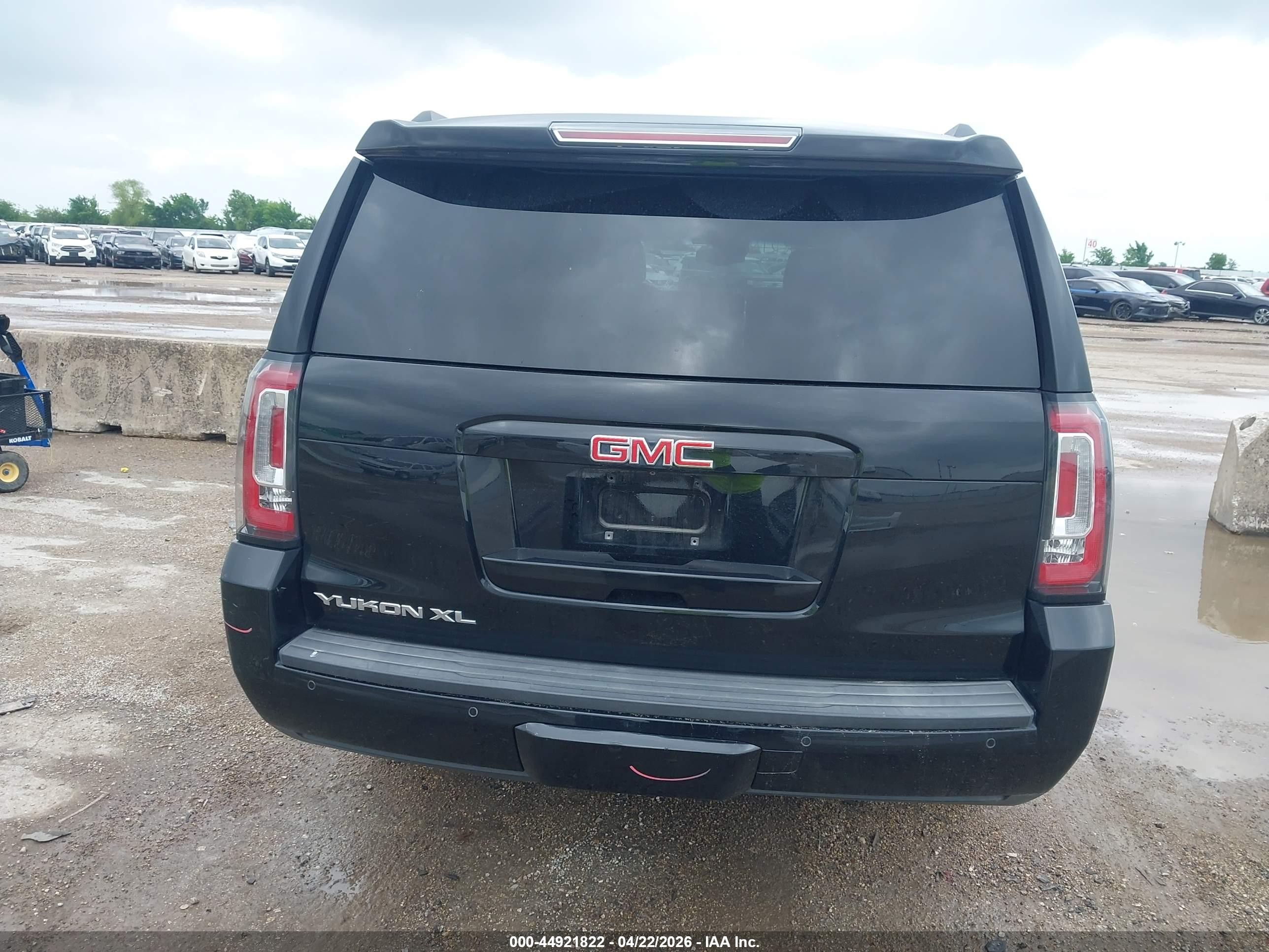 2015 Gmc Yukon Xl 1500 Slt Black vin: 1GKS1HKC4FR128262