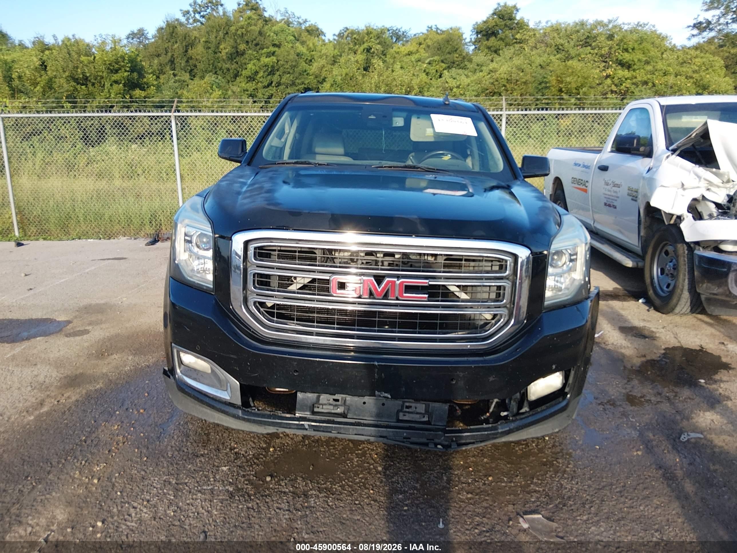2015 Gmc Yukon Xl 1500 Slt Черный vin: 1GKS1HKC6FR135102