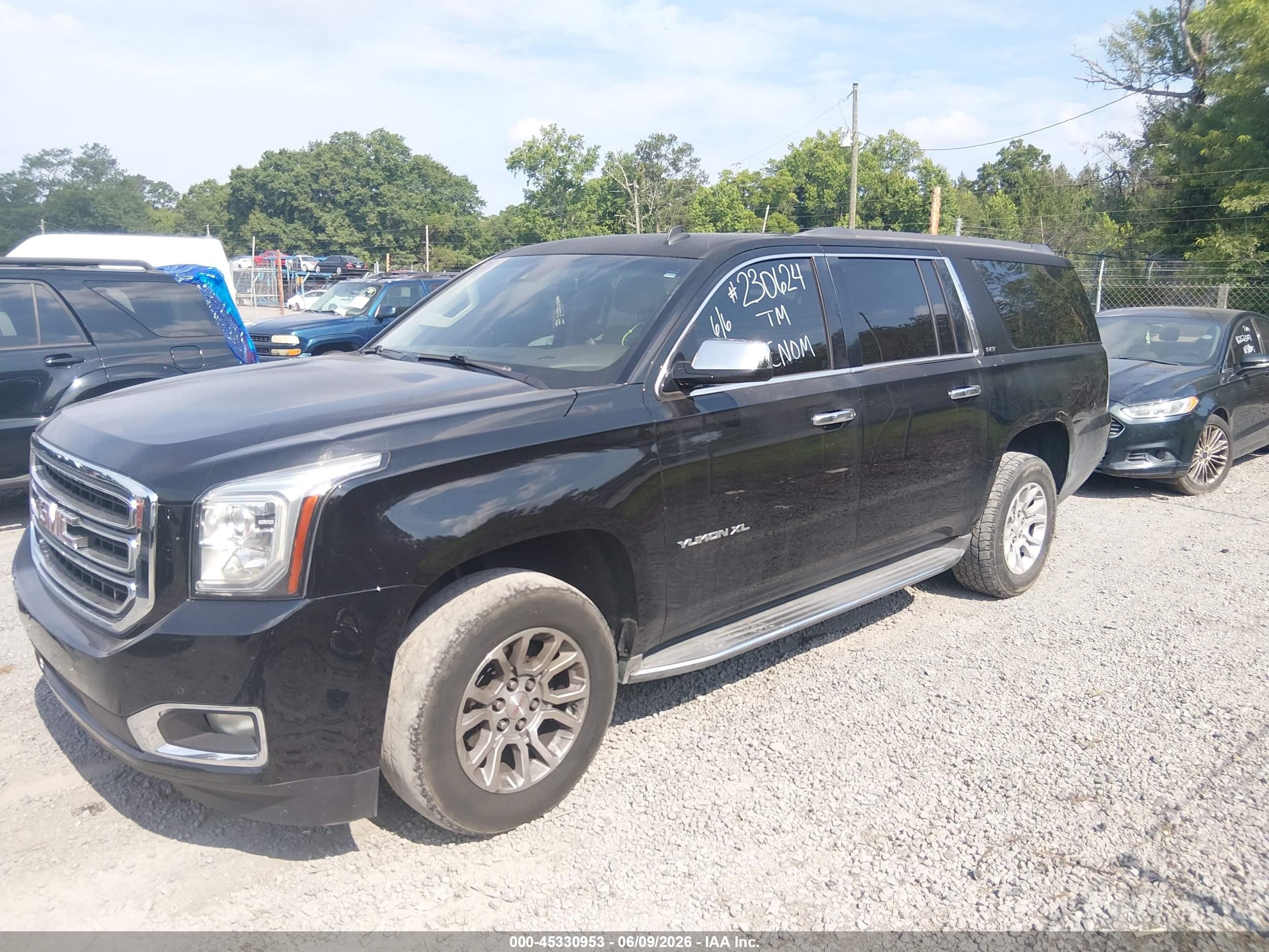 2015 Gmc Yukon Xl 1500 Slt Black vin: 1GKS1HKC7FR230624