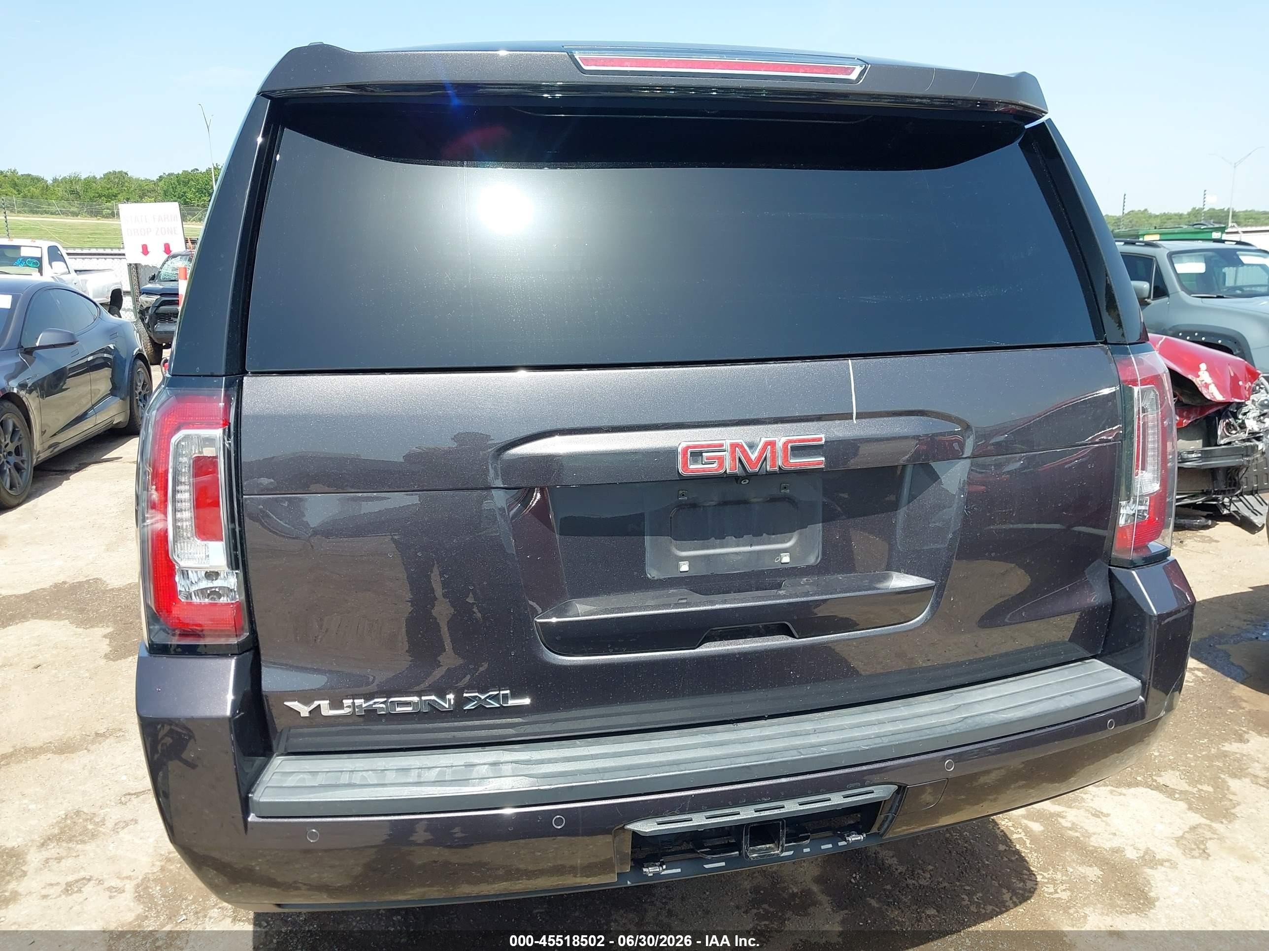 2015 Gmc Yukon Xl 1500 Slt Gray vin: 1GKS1HKC7FR648570