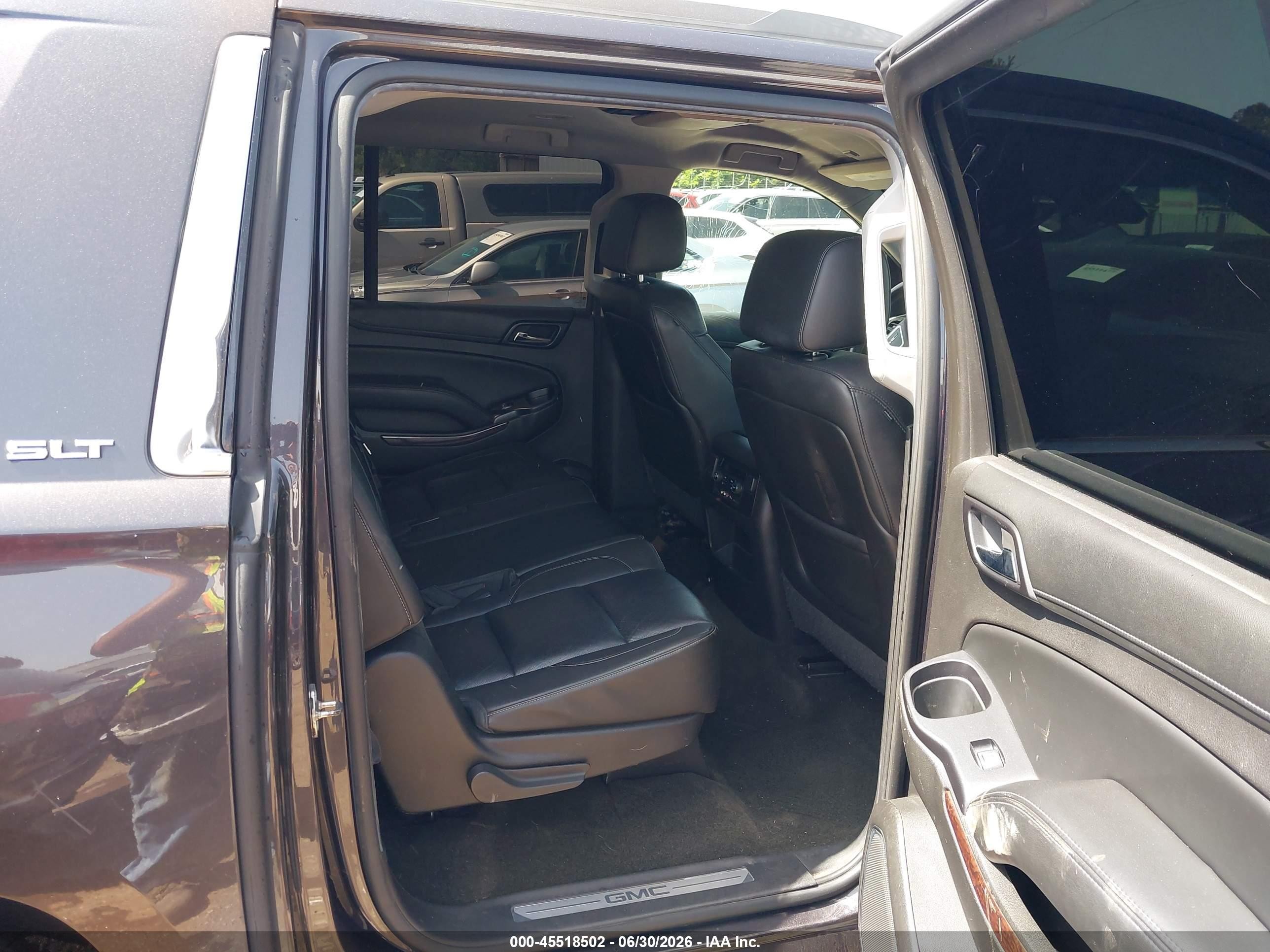 2015 Gmc Yukon Xl 1500 Slt Gray vin: 1GKS1HKC7FR648570