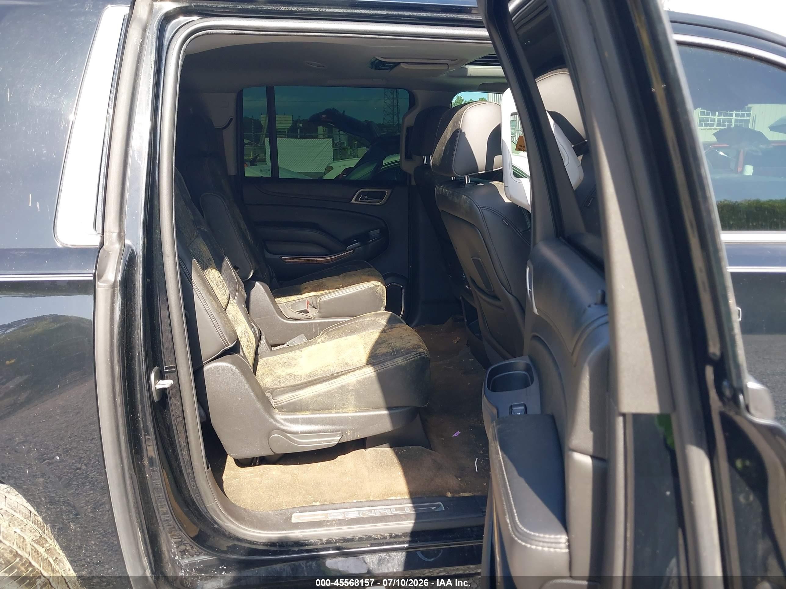 2015 Gmc Yukon Xl 1500 Denali Black vin: 1GKS1JKJ2FR293765