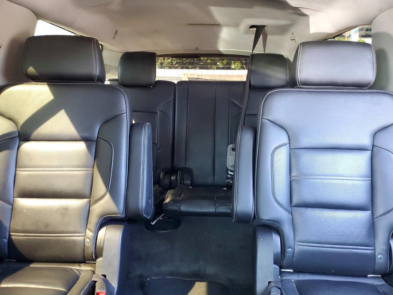 2015 Gmc Yukon Xl Черный vin: 1GKS1JKJ3FR189186