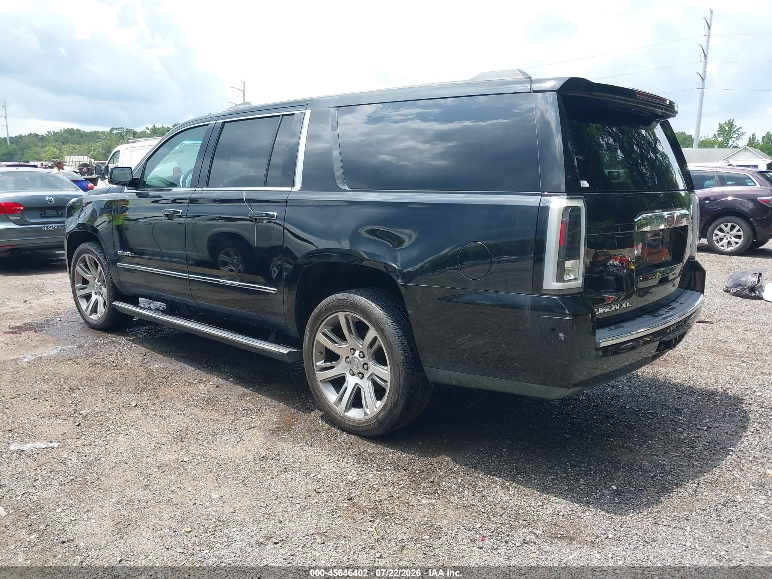 2015 Gmc Yukon Xl 1500 Denali Black vin: 1GKS1JKJ8FR733052