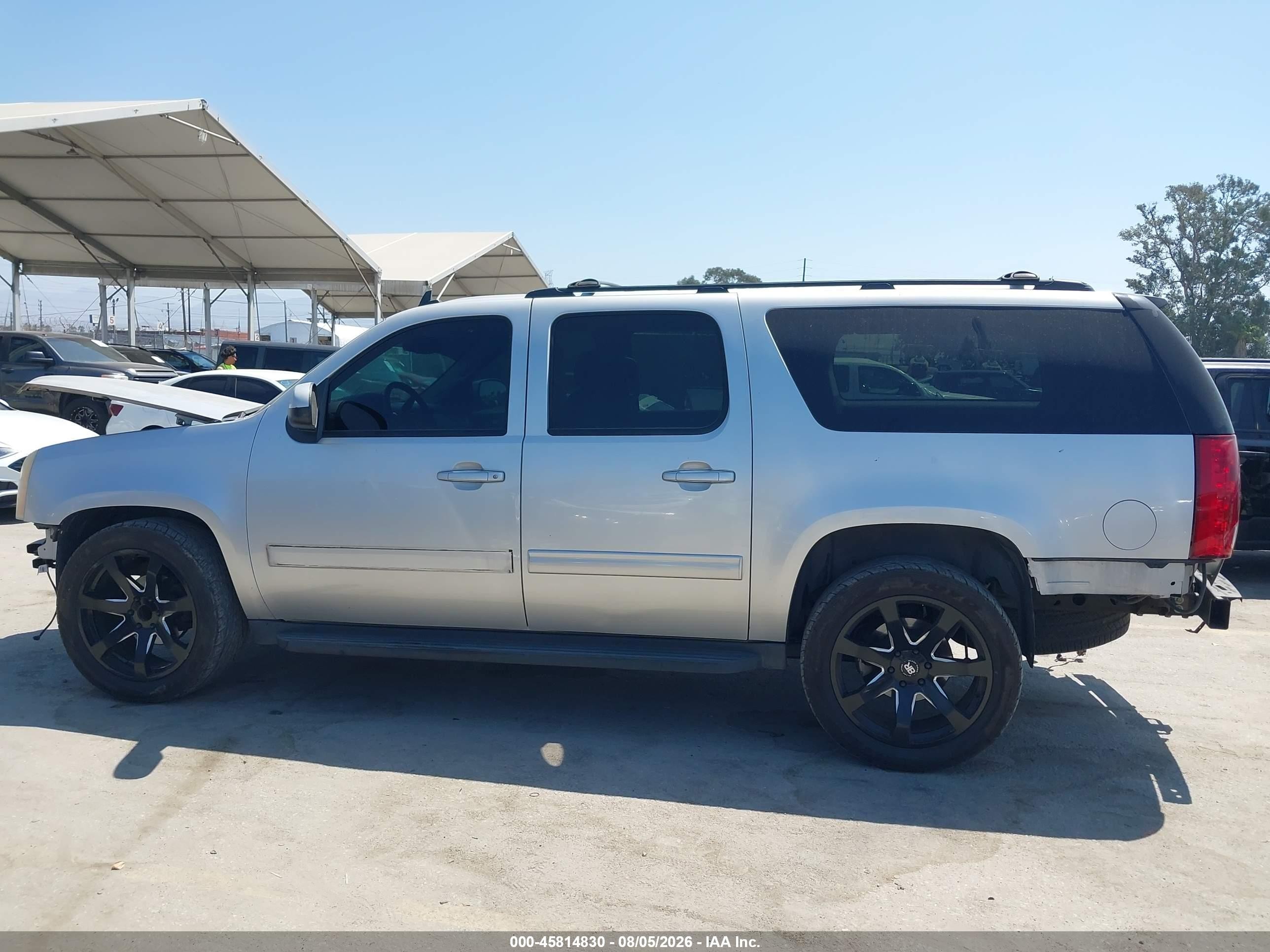2011 Gmc Yukon Xl 1500 Slt Silver vin: 1GKS1KE01BR392631