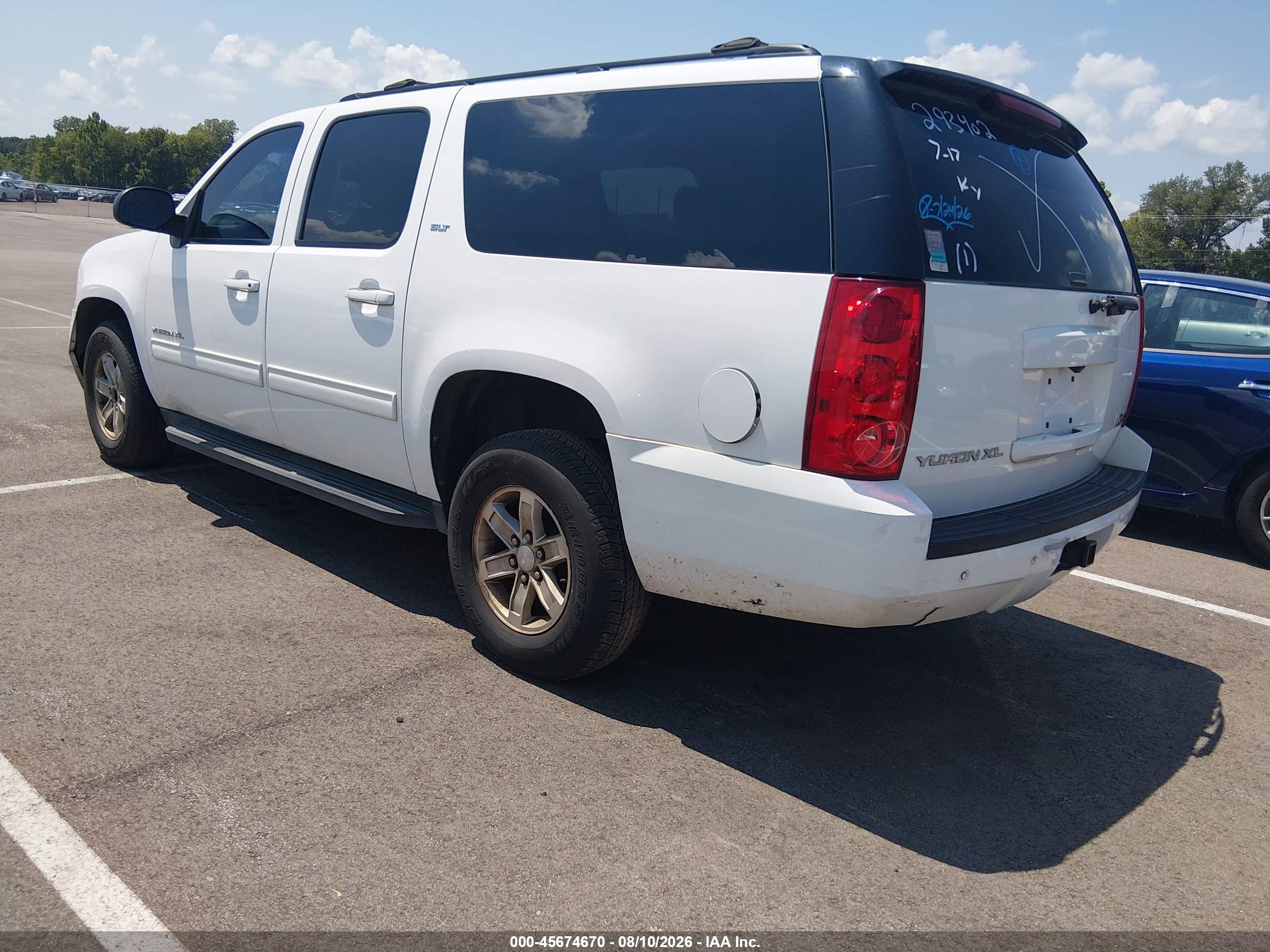 2013 Gmc Yukon Xl 1500 Slt White vin: 1GKS1KE02DR293402