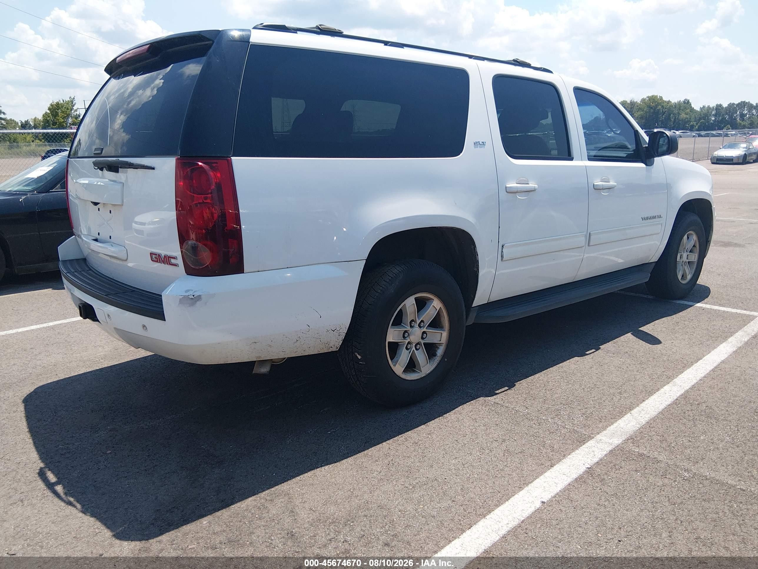 2013 Gmc Yukon Xl 1500 Slt White vin: 1GKS1KE02DR293402