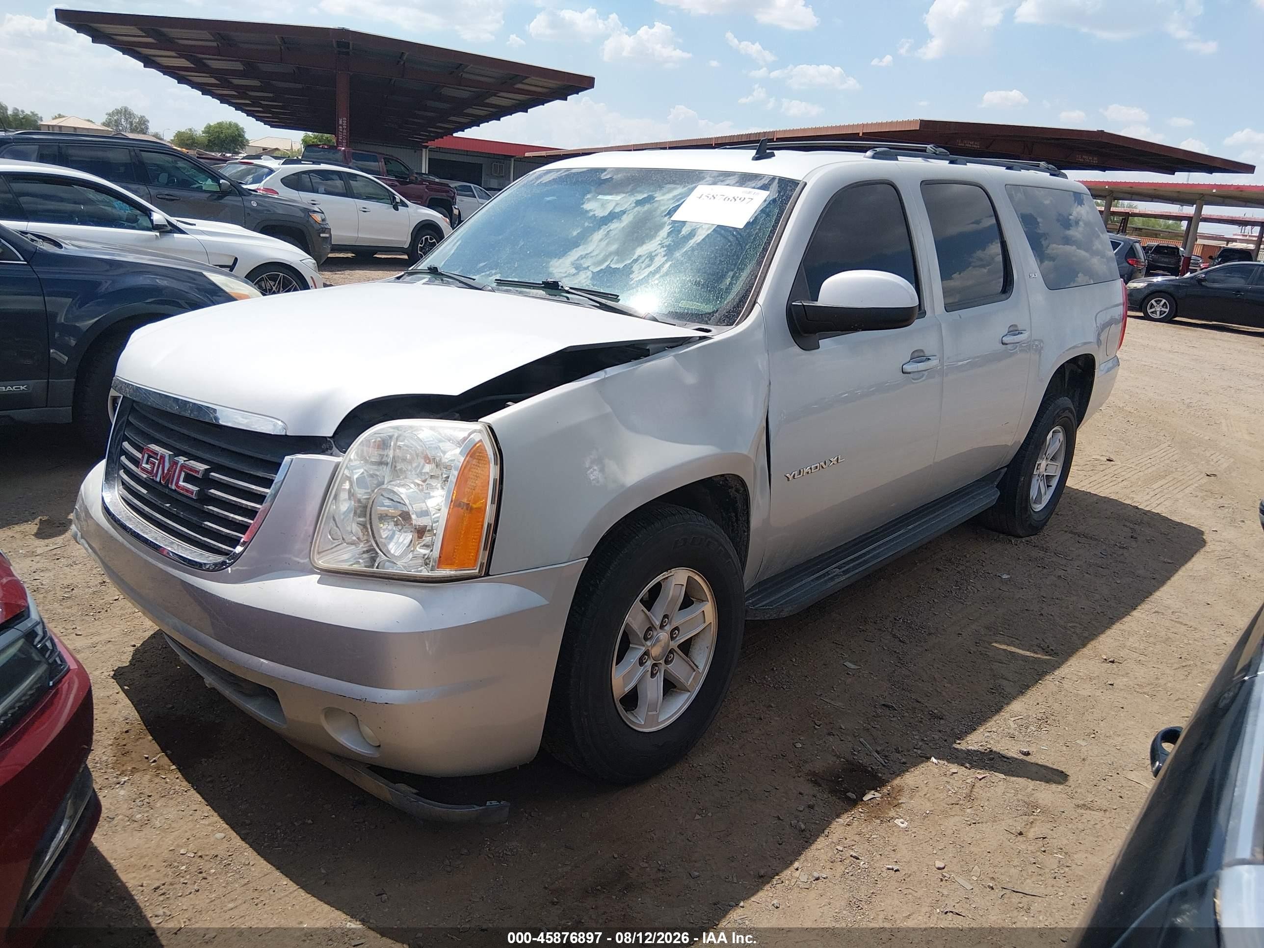 2013 Gmc Yukon Xl 1500 Slt Silver vin: 1GKS1KE08DR301325