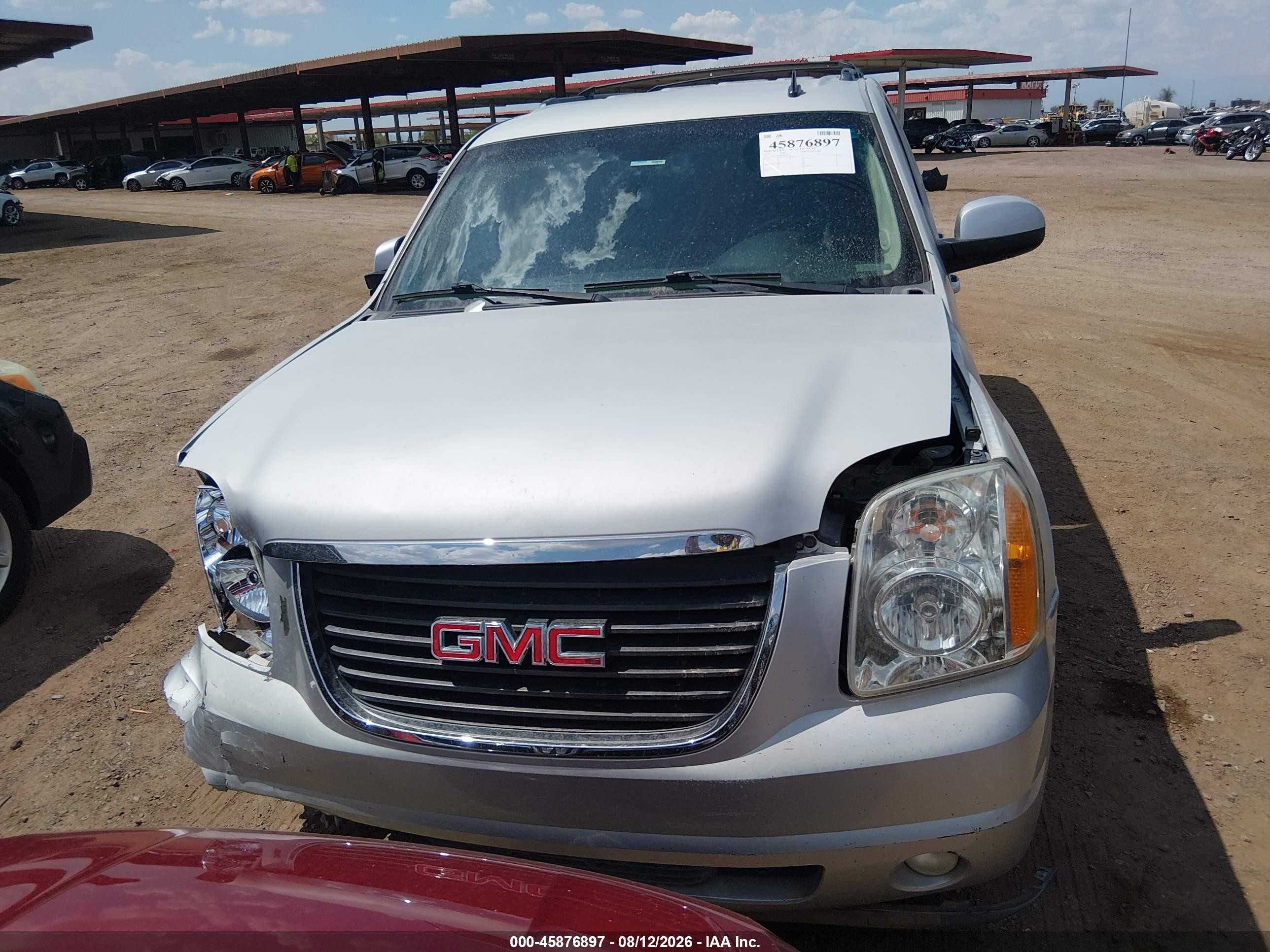 2013 Gmc Yukon Xl 1500 Slt Silver vin: 1GKS1KE08DR301325