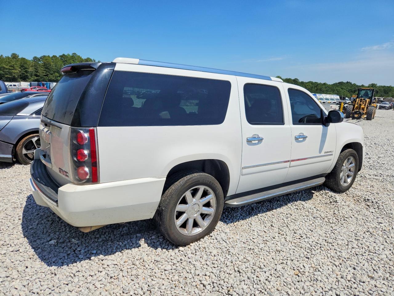 2011 Gmc Yukon Xl Denali White vin: 1GKS1MEF0BR216461