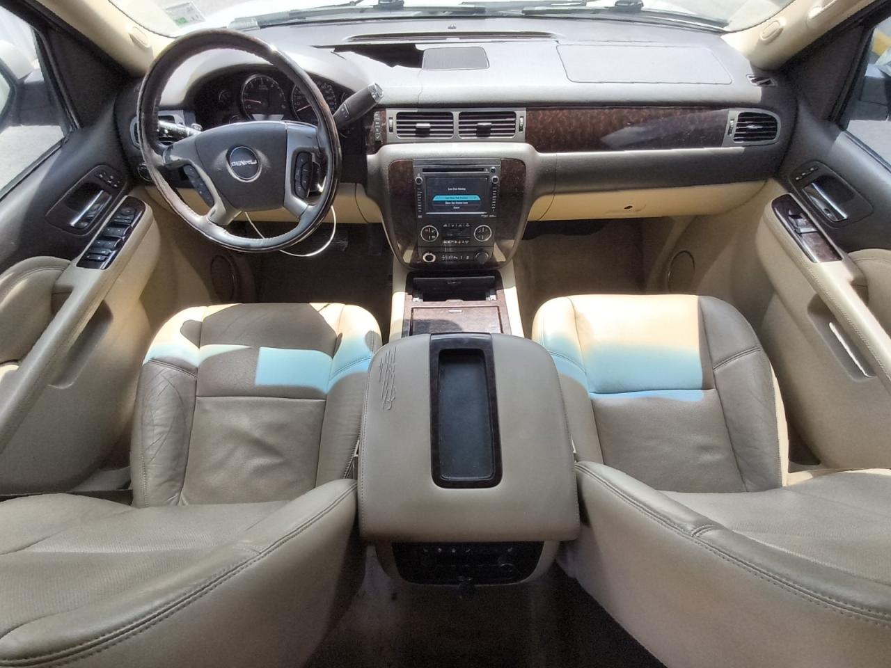 2013 Gmc Yukon Xl Denali Beige vin: 1GKS1MEF1DR146245 Damage: Console Cover, Torn, 5 To 6 Inches