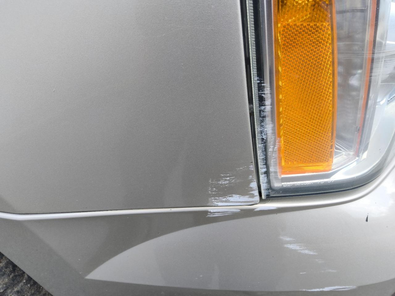 2013 Gmc Yukon Xl Denali Beige vin: 1GKS1MEF1DR146245 Damage: Front Bumper/Cover, Scraped, 5 To 6 Inches