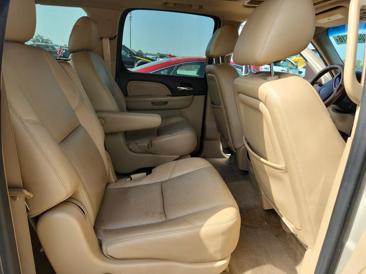 2013 Gmc Yukon Xl Denali Tan vin: 1GKS1MEF4DR145879