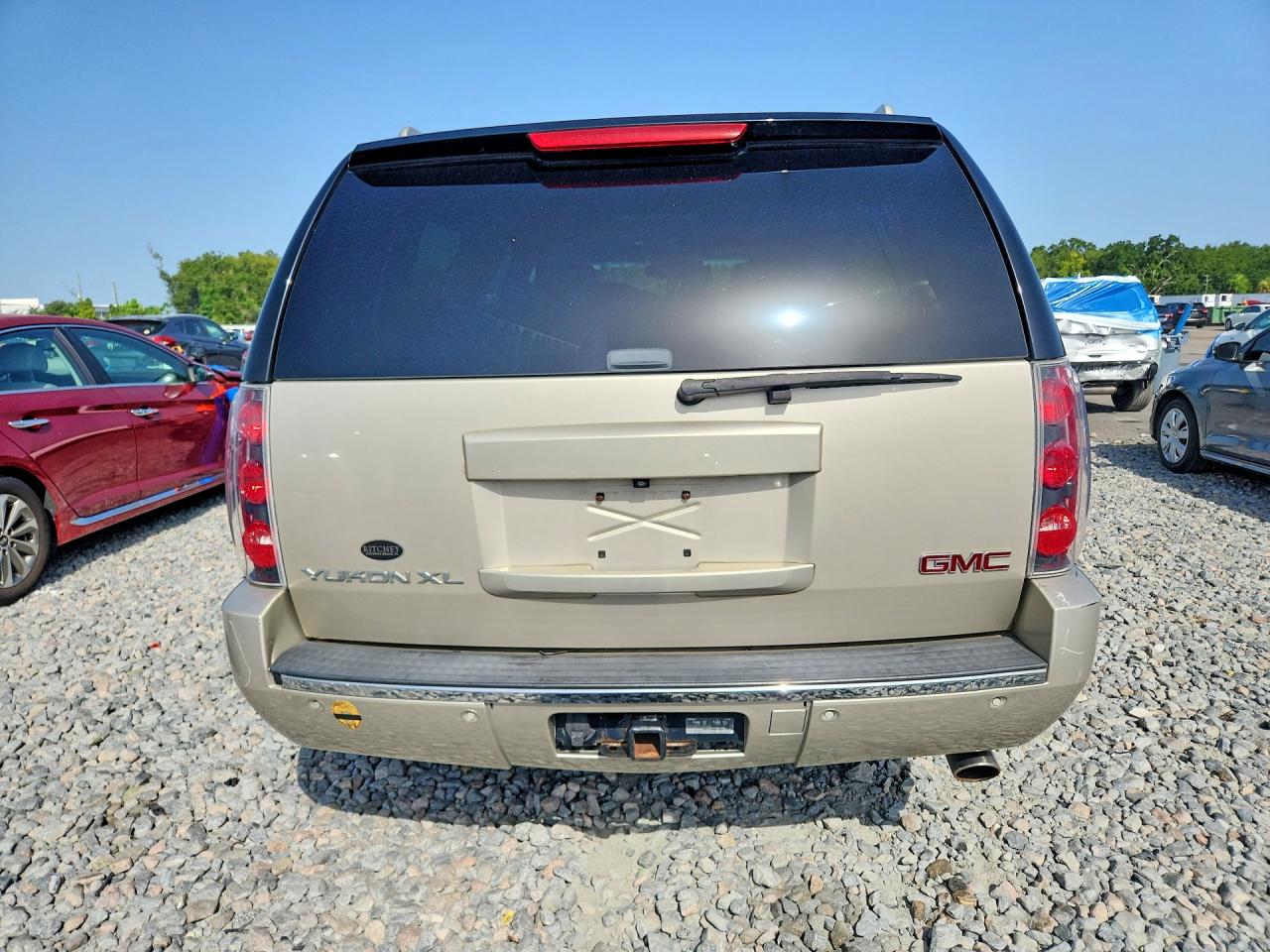 2013 Gmc Yukon Xl Denali Tan vin: 1GKS1MEF4DR145879