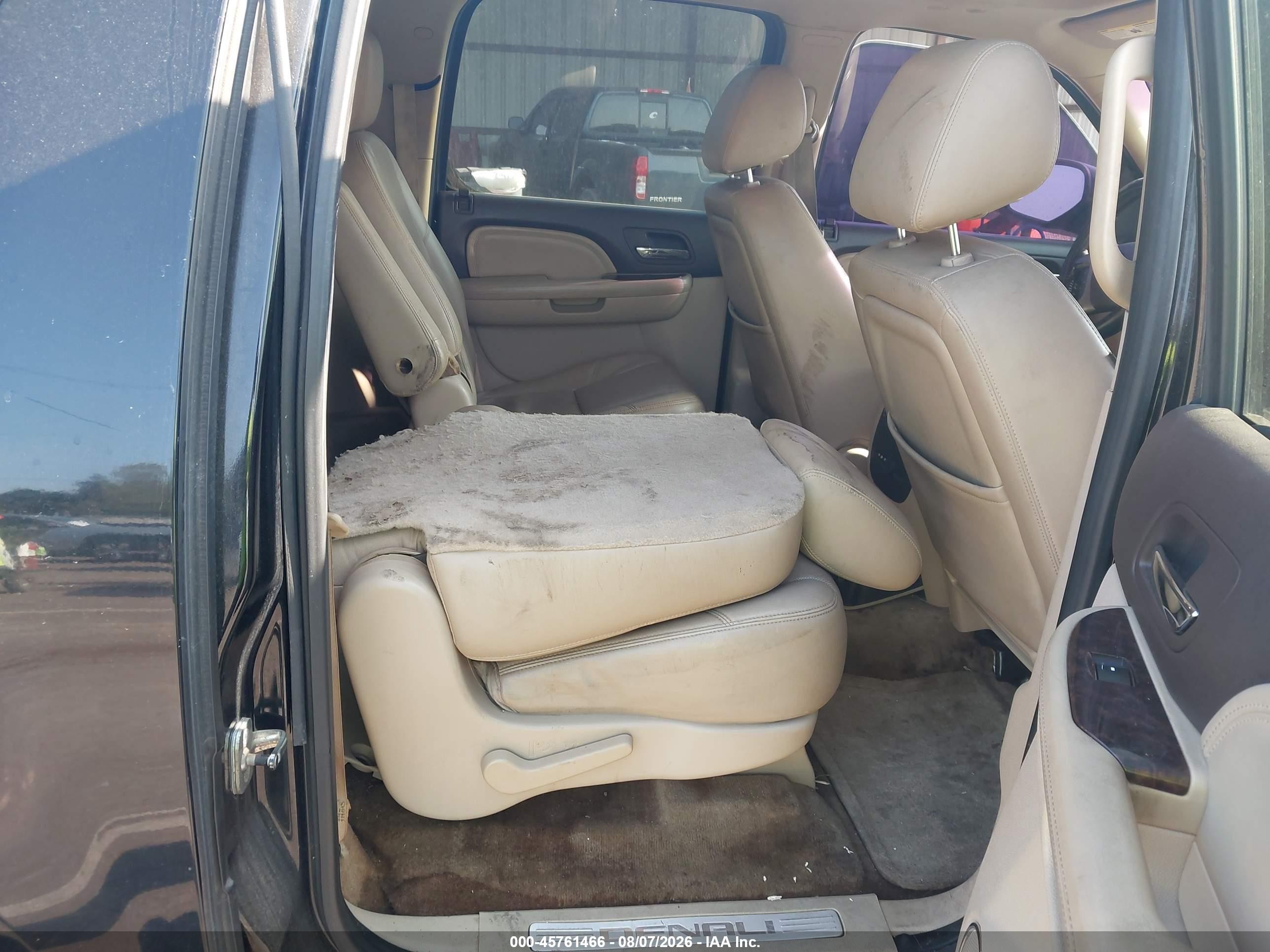 2011 Gmc Yukon Xl 1500 Denali Black vin: 1GKS1MEF6BR348480