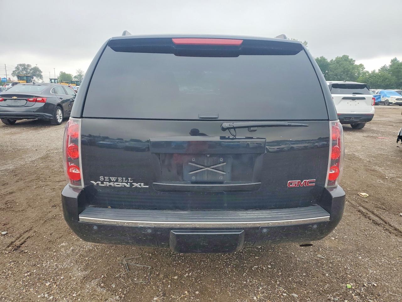 2013 Gmc Yukon Xl Denali Black vin: 1GKS1MEF9DR105118
