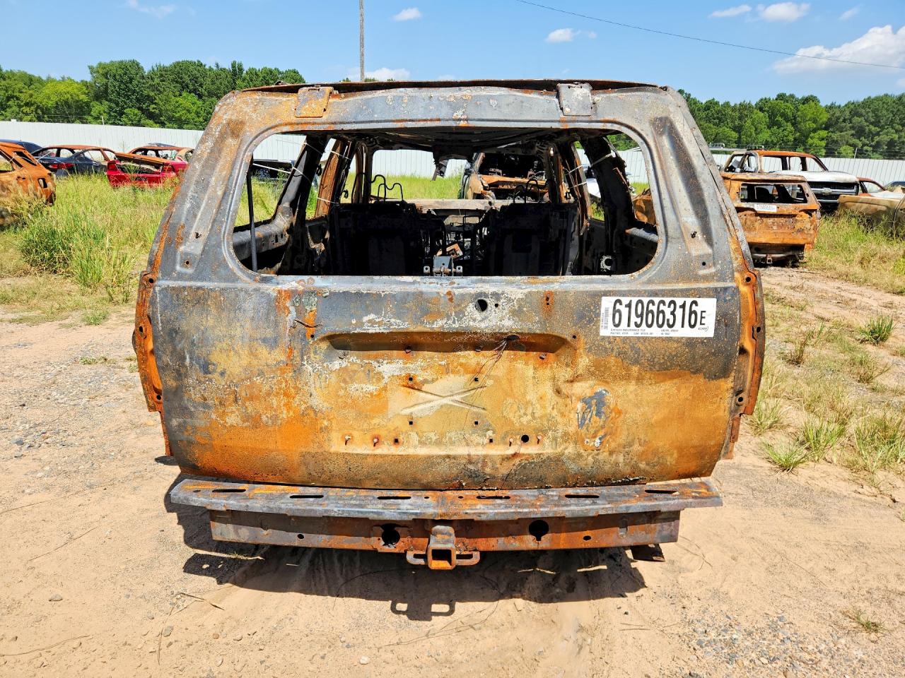 2012 Gmc Yukon Xl Denali Burn vin: 1GKS1MEFXCR120645