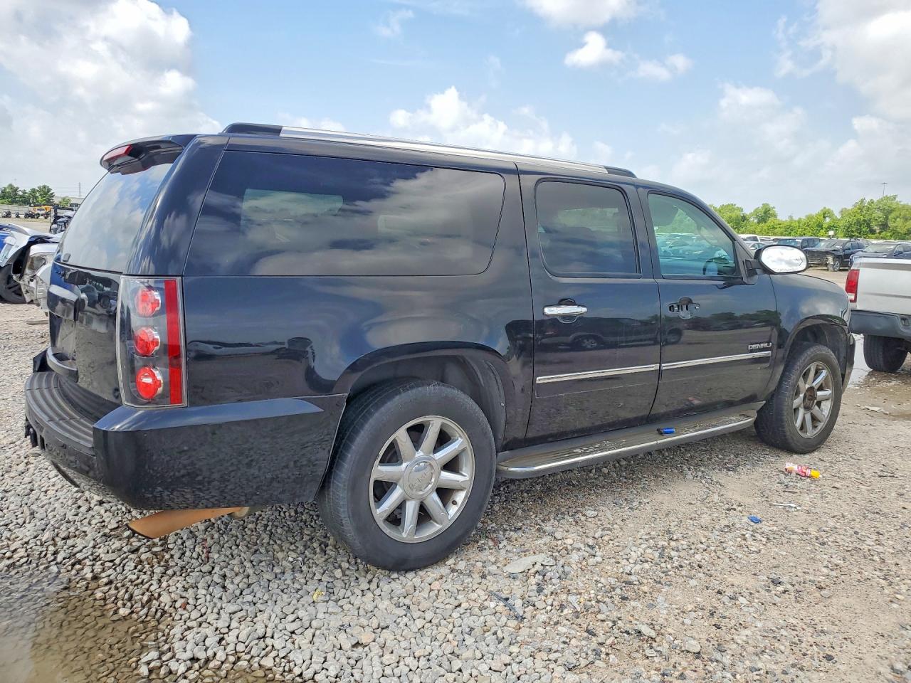 2012 Gmc Yukon Xl Denali Black vin: 1GKS1MEFXCR234824