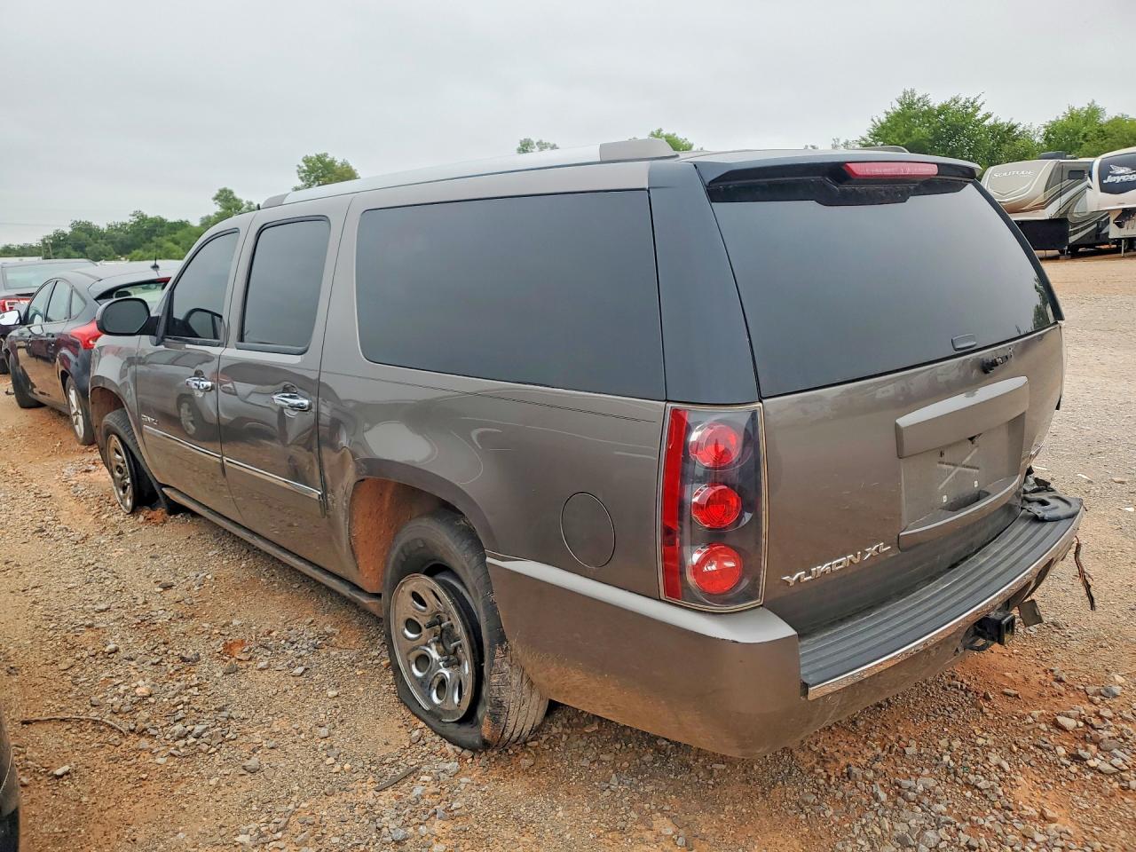 2014 Gmc Yukon Xl Denali Gray vin: 1GKS1MEFXER125198