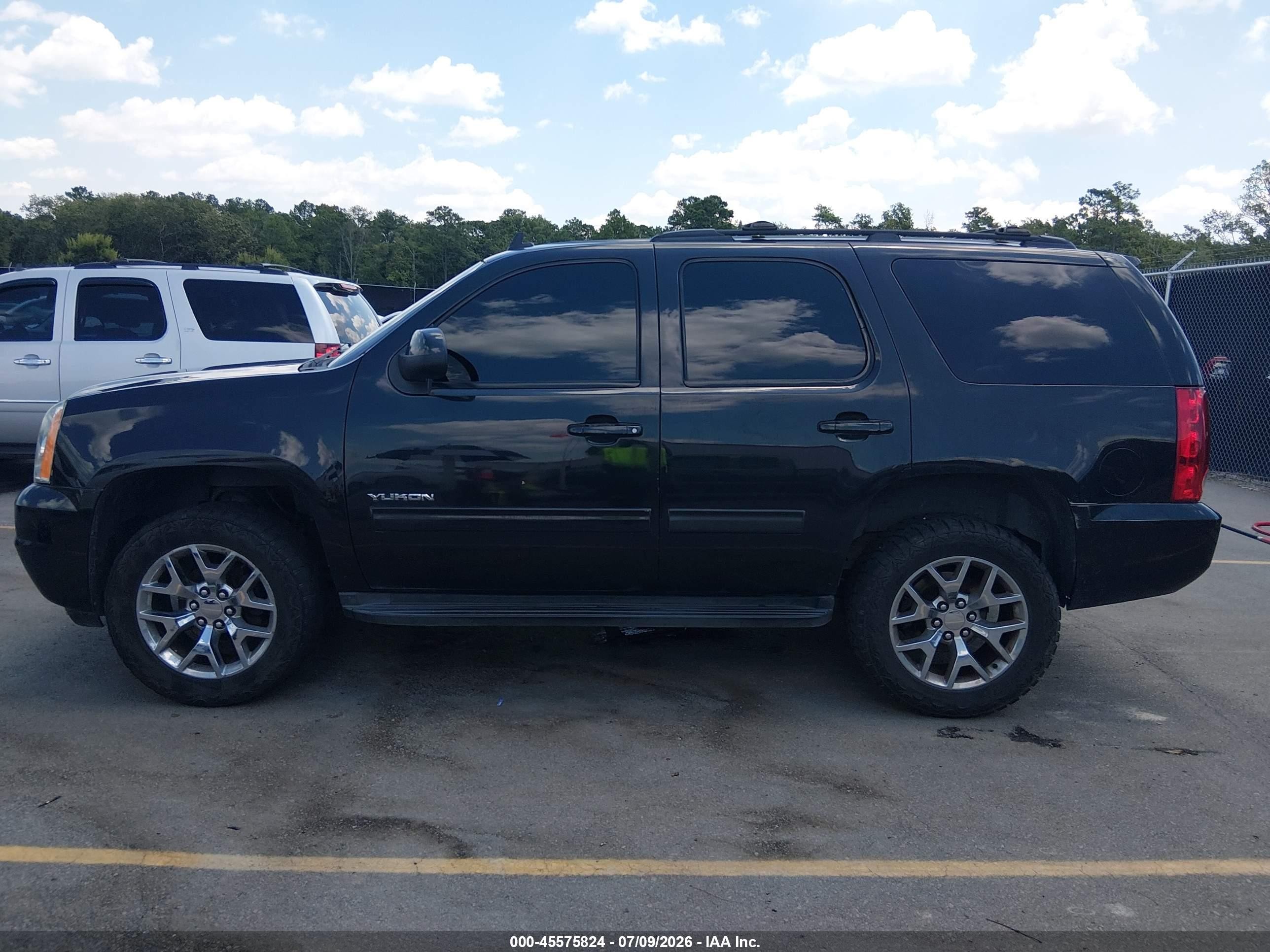 2012 Gmc Yukon Sle Black vin: 1GKS2AE06CR122528