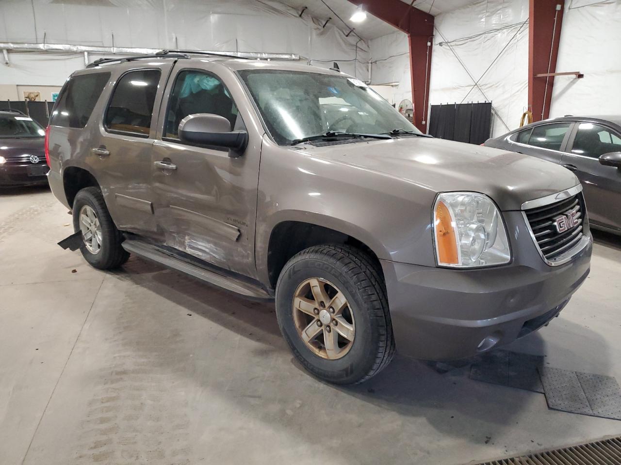 2013 Gmc Yukon Sle Tan vin: 1GKS2AE08DR149103