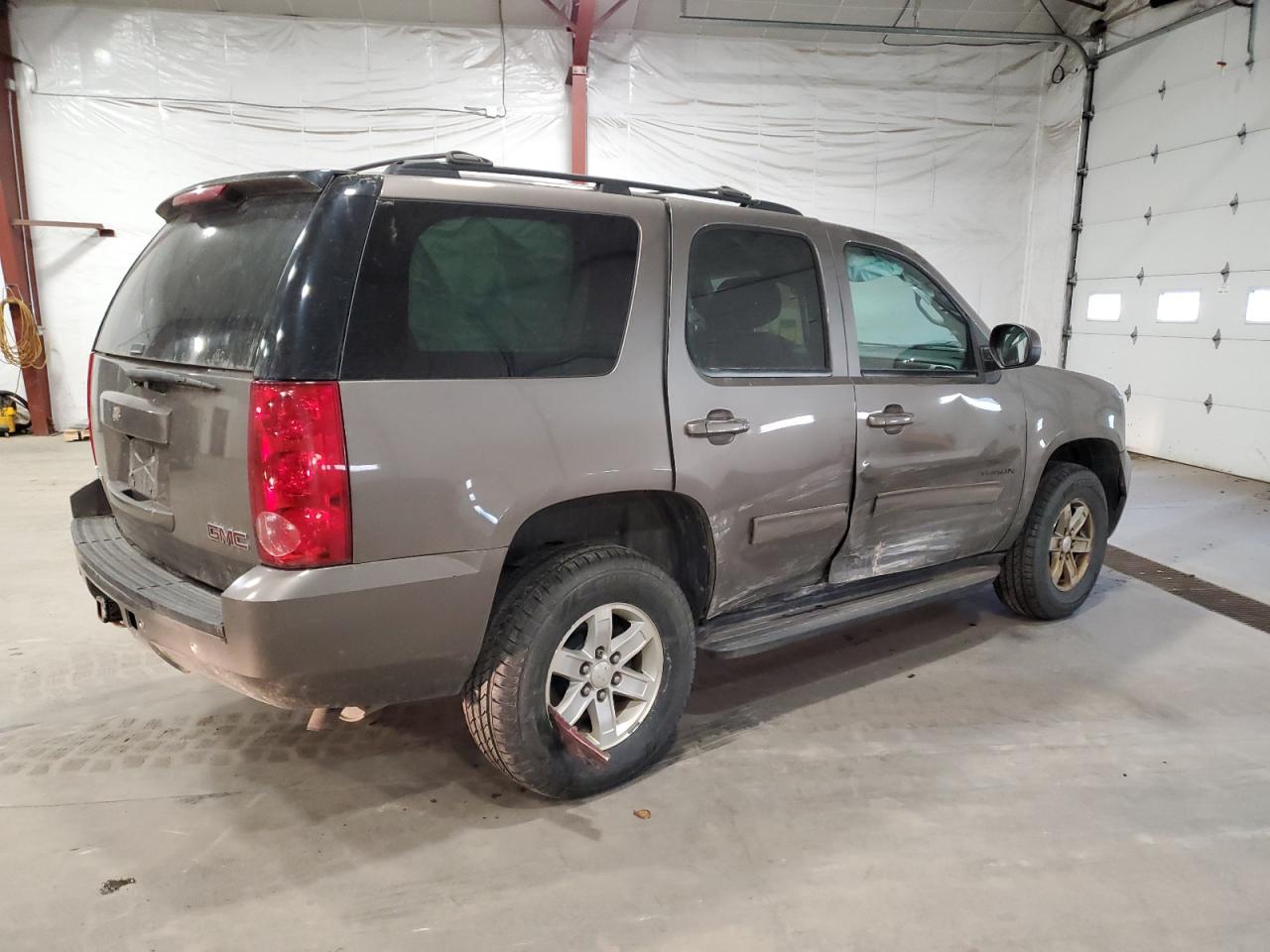 2013 Gmc Yukon Sle Tan vin: 1GKS2AE08DR149103