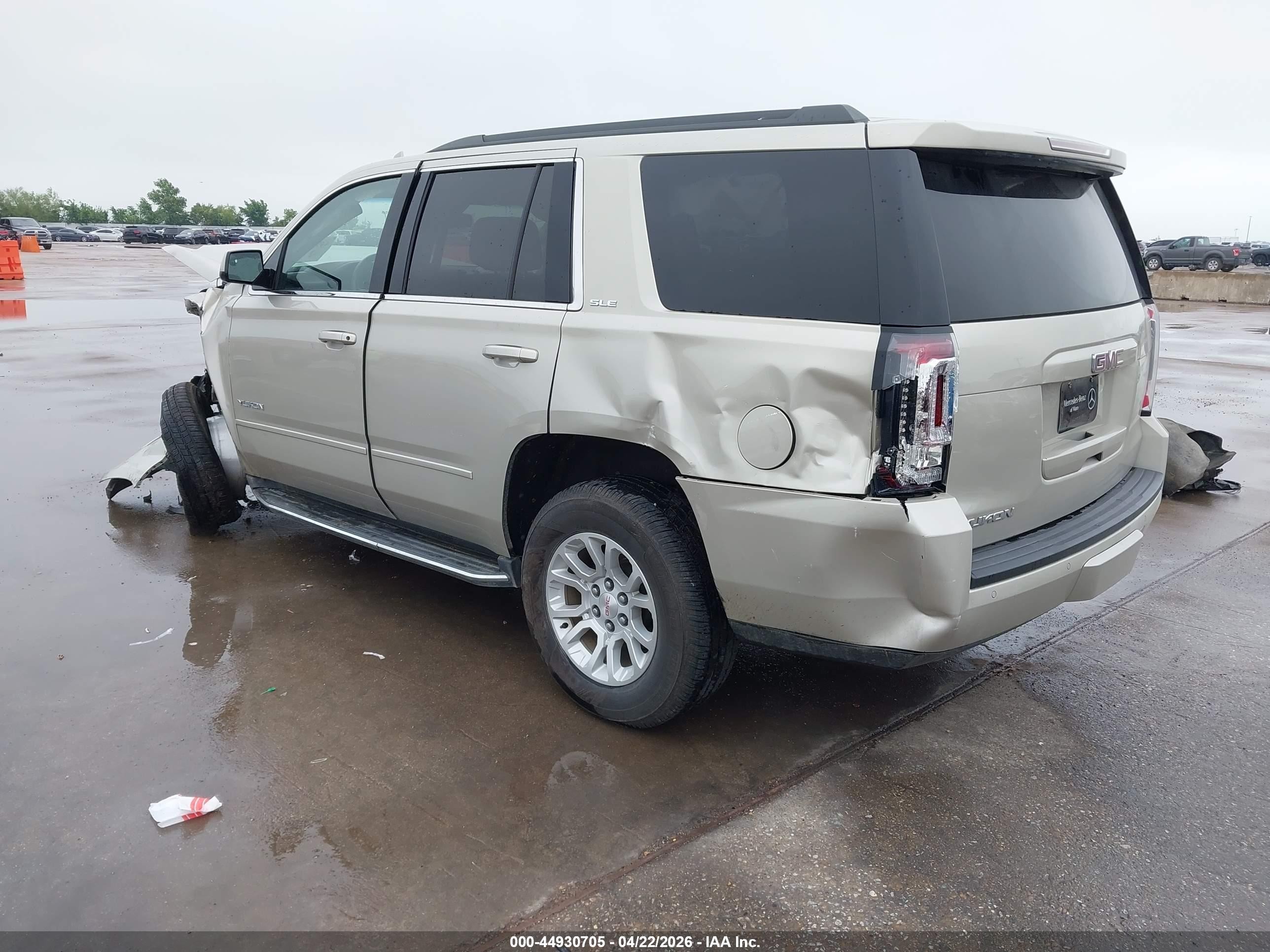 2015 Gmc Yukon Sle Бежевый vin: 1GKS2AEC2FR611037