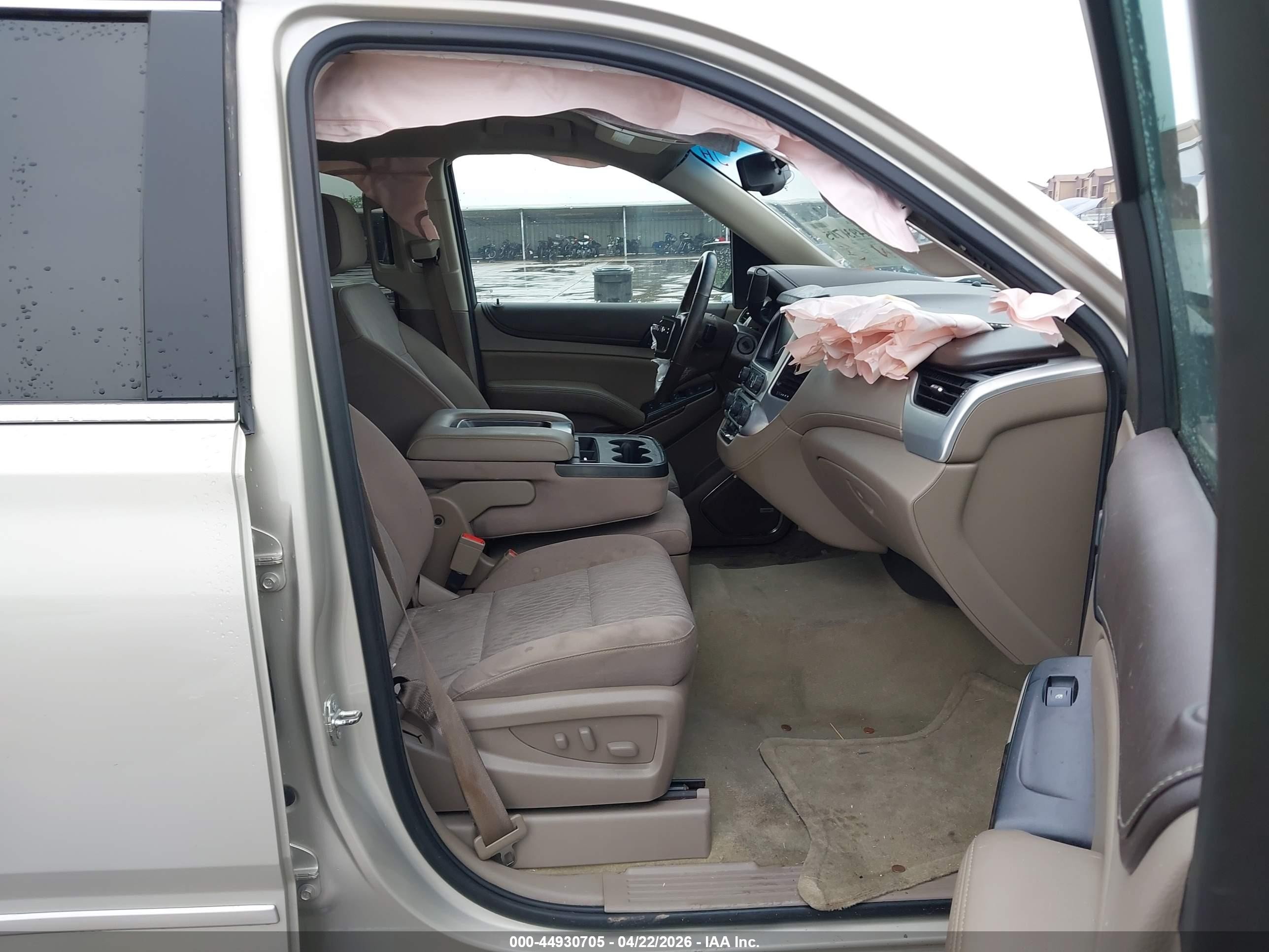 2015 Gmc Yukon Sle Бежевый vin: 1GKS2AEC2FR611037