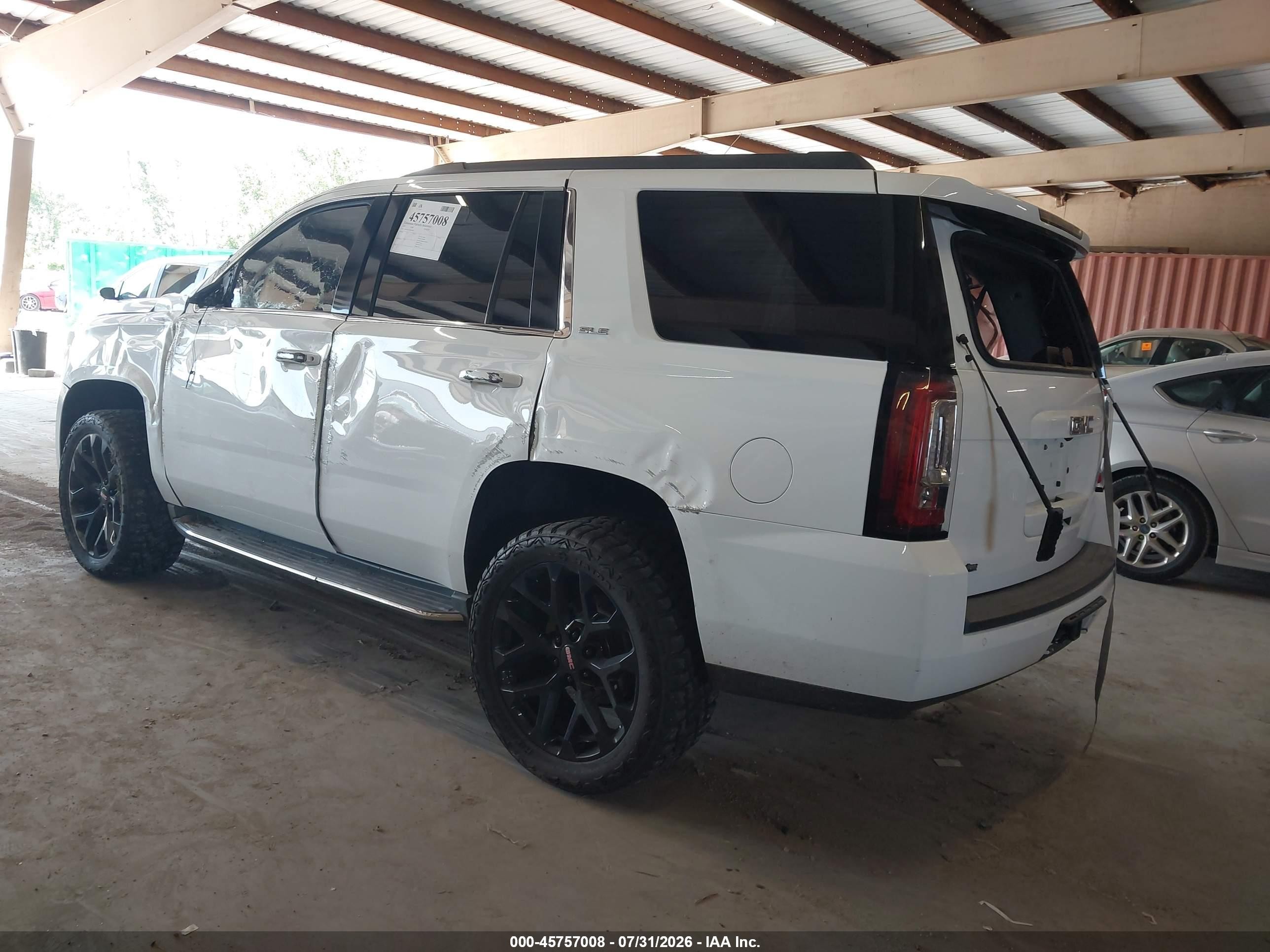 2015 Gmc Yukon Sle Белый vin: 1GKS2AEC4FR670946