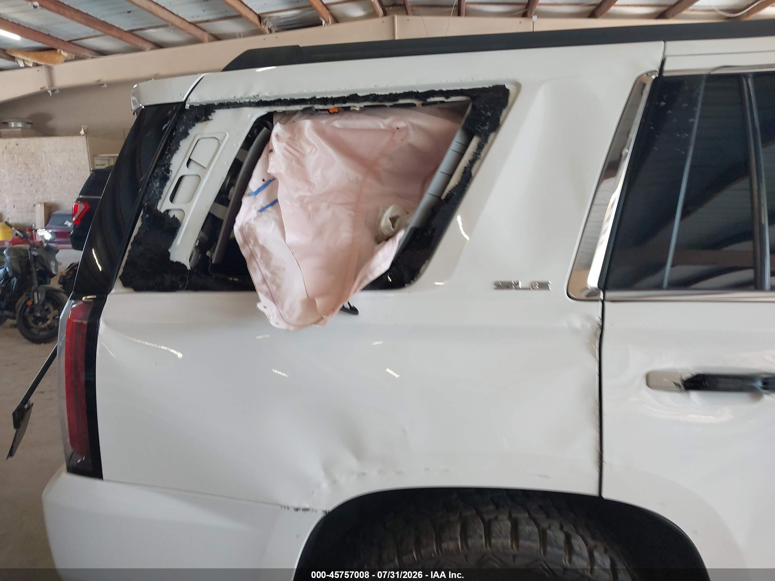 2015 Gmc Yukon Sle Белый vin: 1GKS2AEC4FR670946