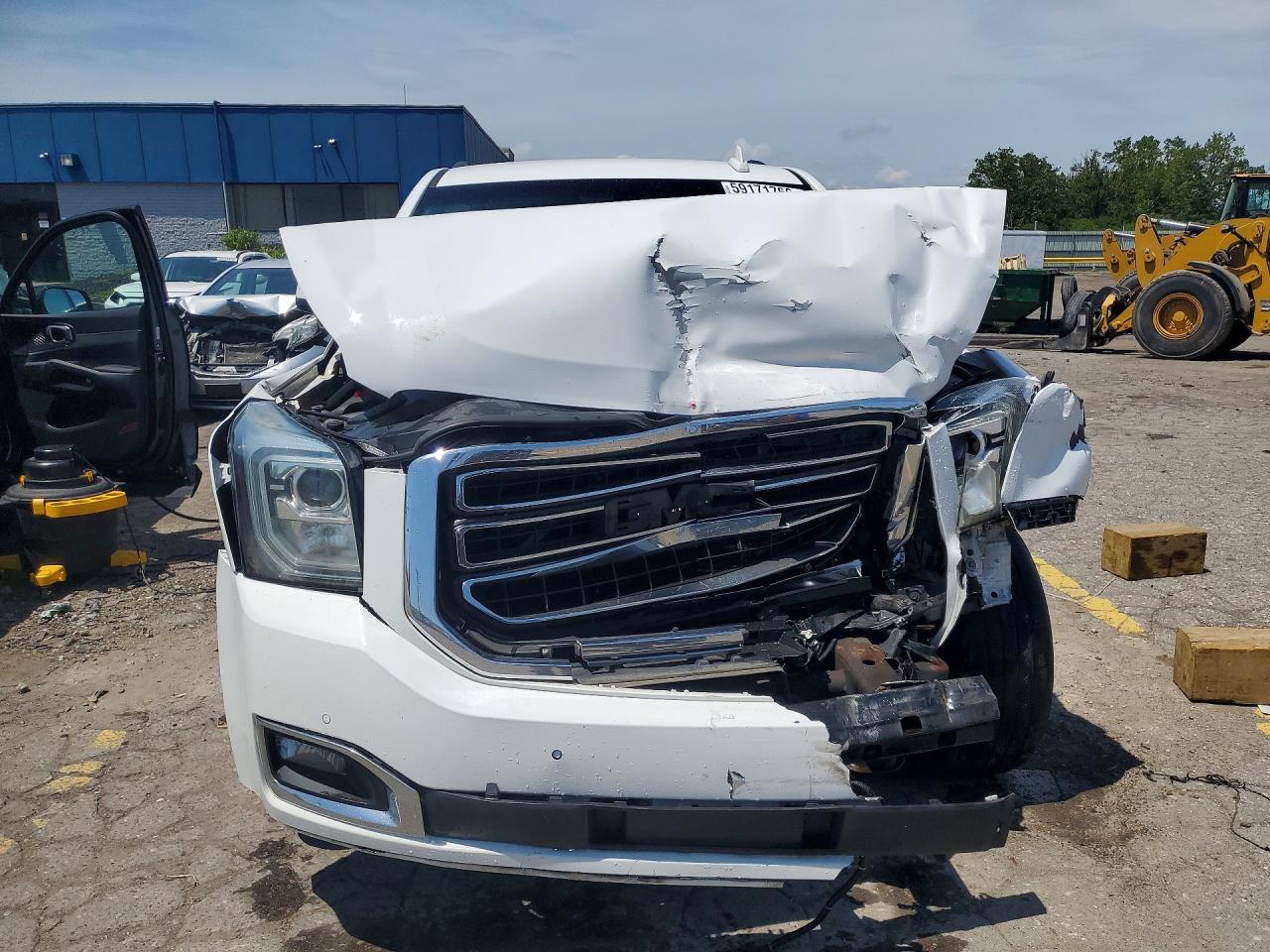 2015 Gmc Yukon Sle Белый vin: 1GKS2AKC0FR581136