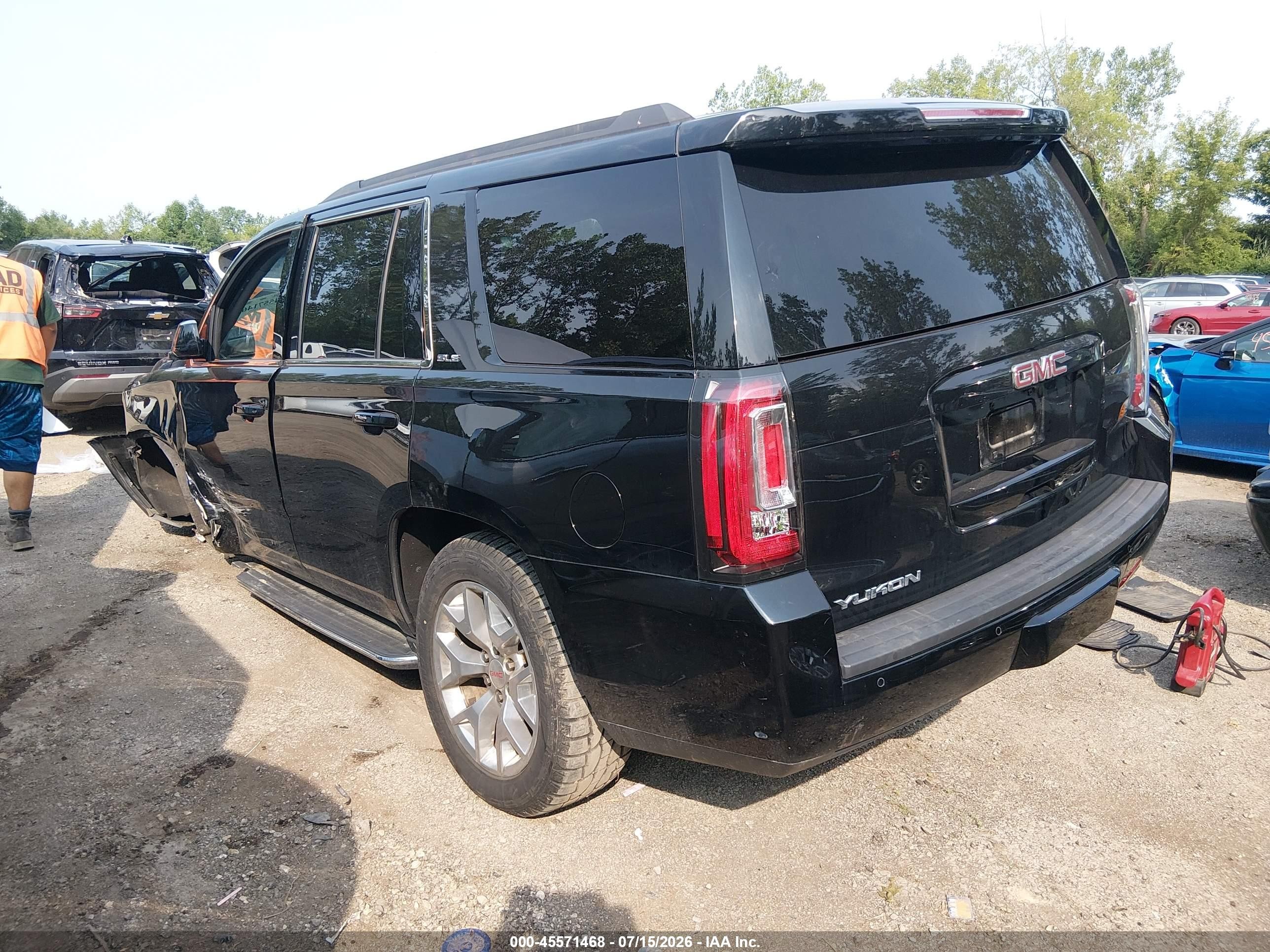 2017 Gmc Yukon Sle Черный vin: 1GKS2AKC2HR343064