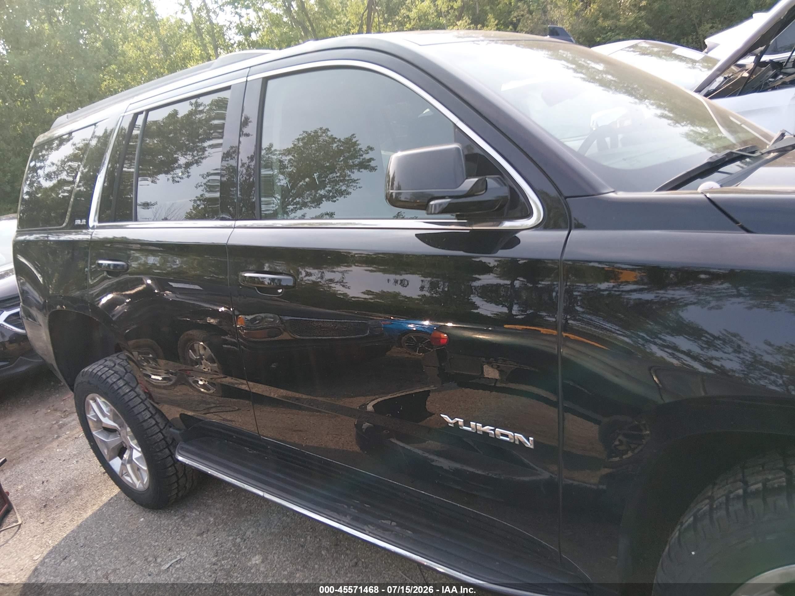 2017 Gmc Yukon Sle Черный vin: 1GKS2AKC2HR343064