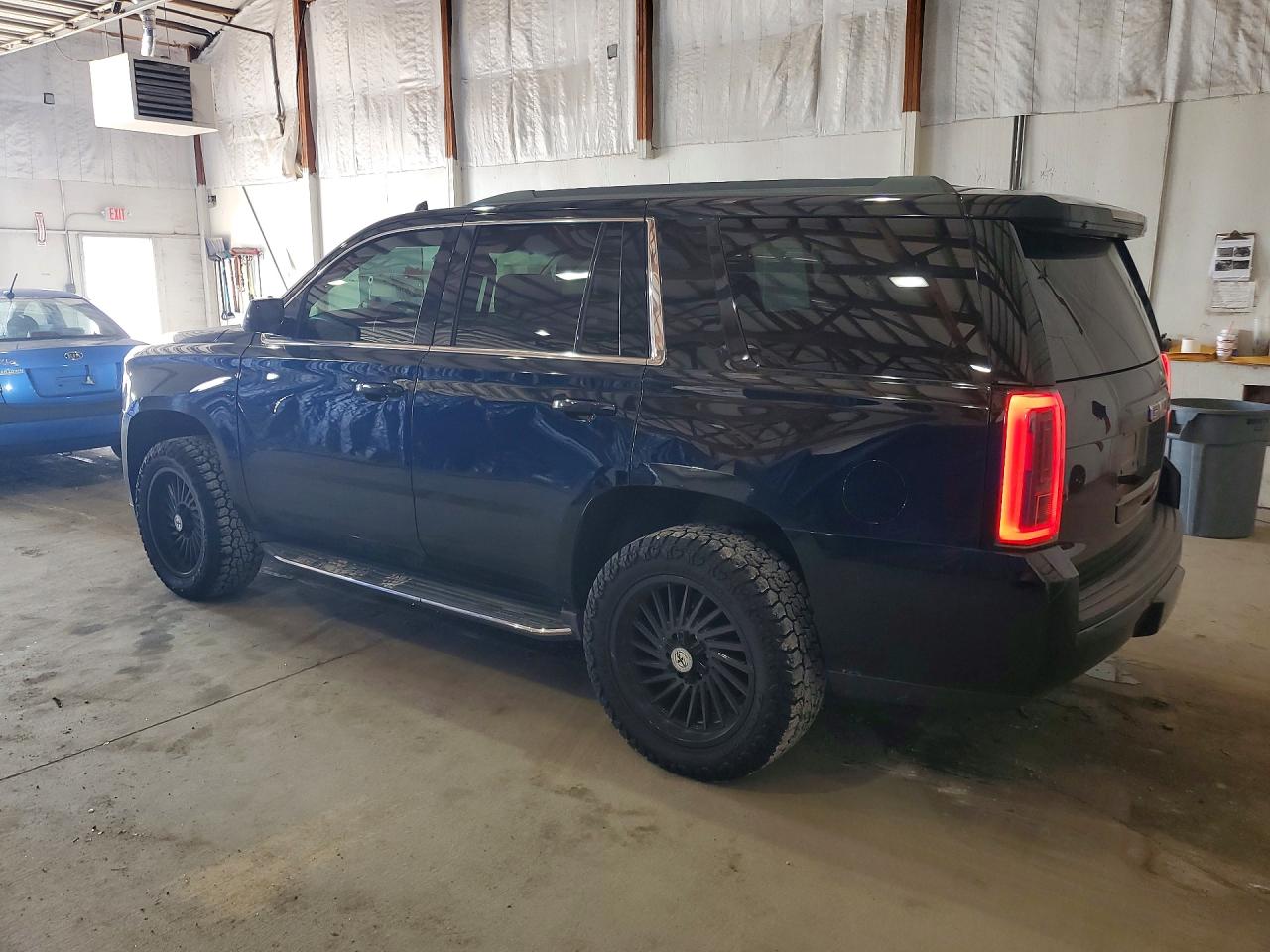 2015 Gmc Yukon Sle Black vin: 1GKS2AKC4FR695933