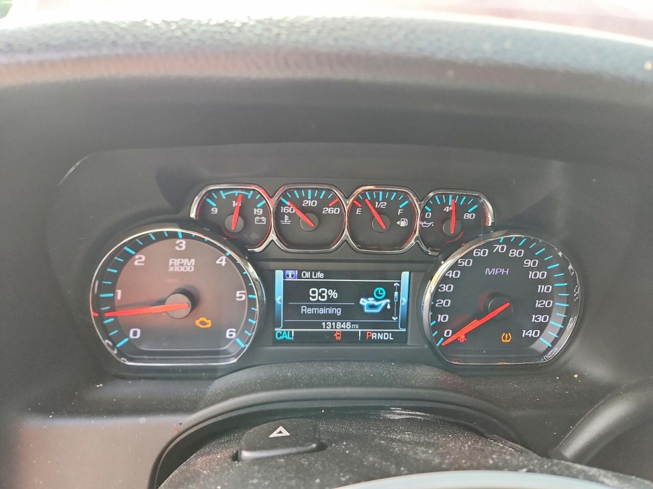 2020 Gmc Yukon Sle Burgundy vin: 1GKS2AKC4LR102955