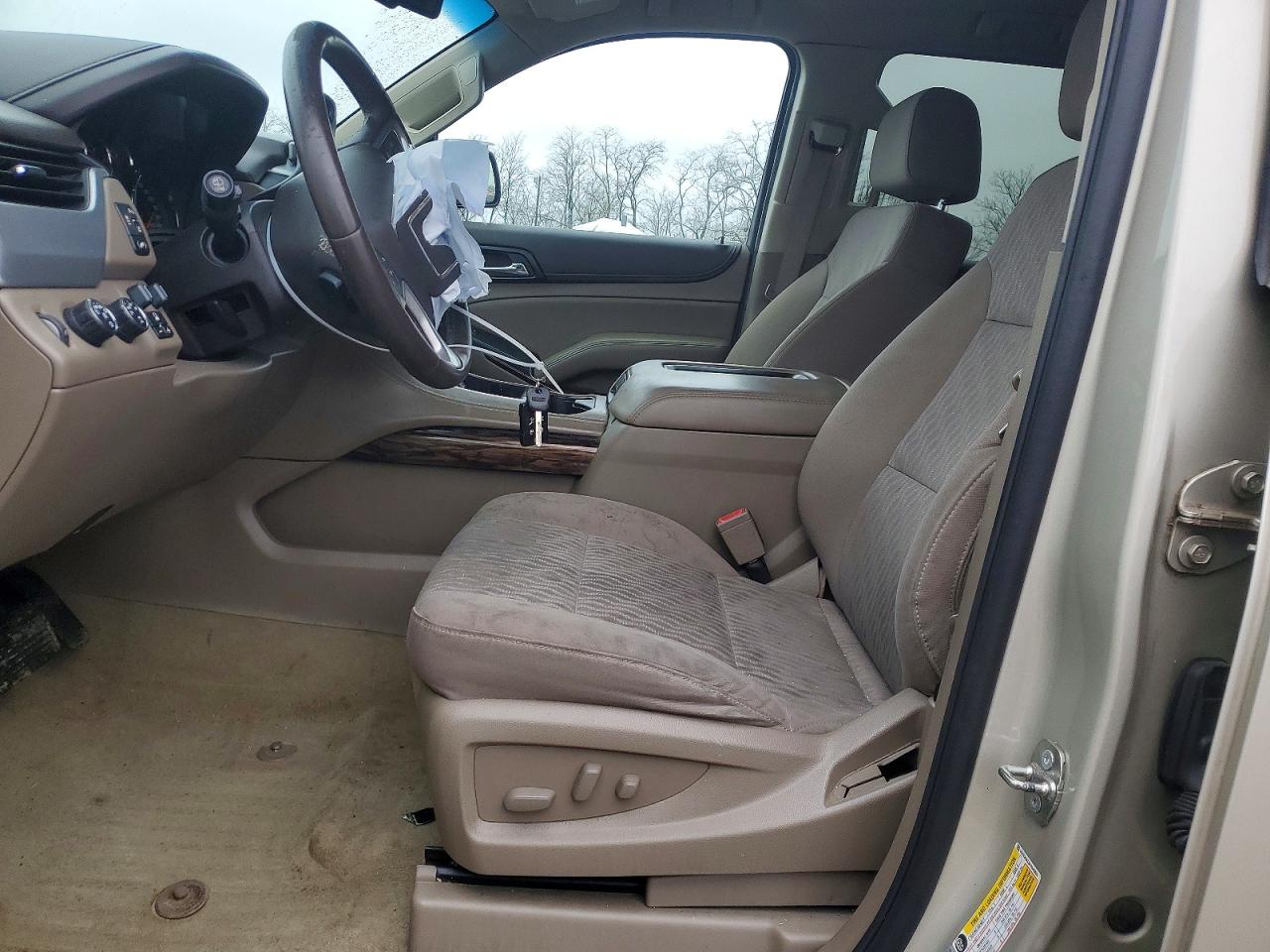 2015 Gmc Yukon Sle Cream vin: 1GKS2AKC5FR642853