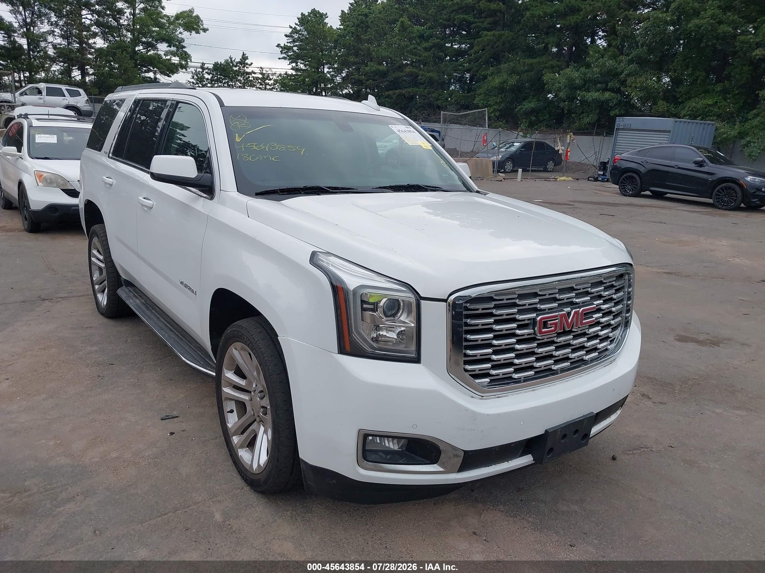 2018 Gmc Yukon Sle White vin: 1GKS2AKC5JR327706