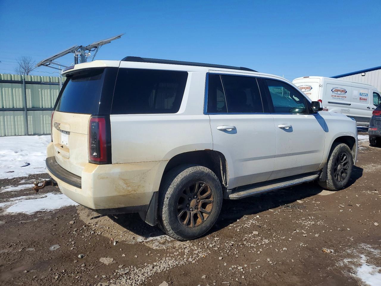 2015 Gmc Yukon Sle White vin: 1GKS2AKC6FR111404