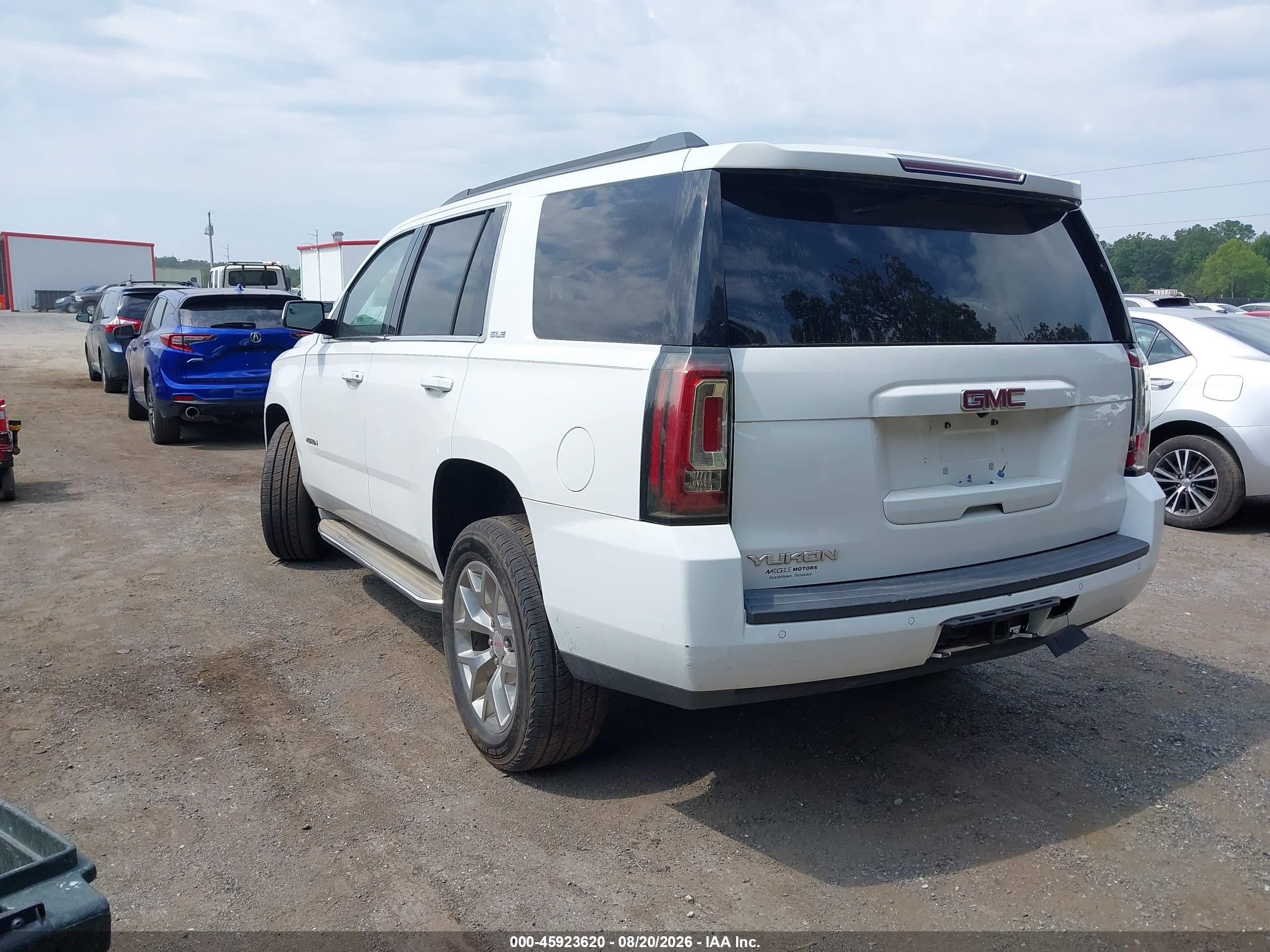 2015 Gmc Yukon Sle White vin: 1GKS2AKC6FR501483