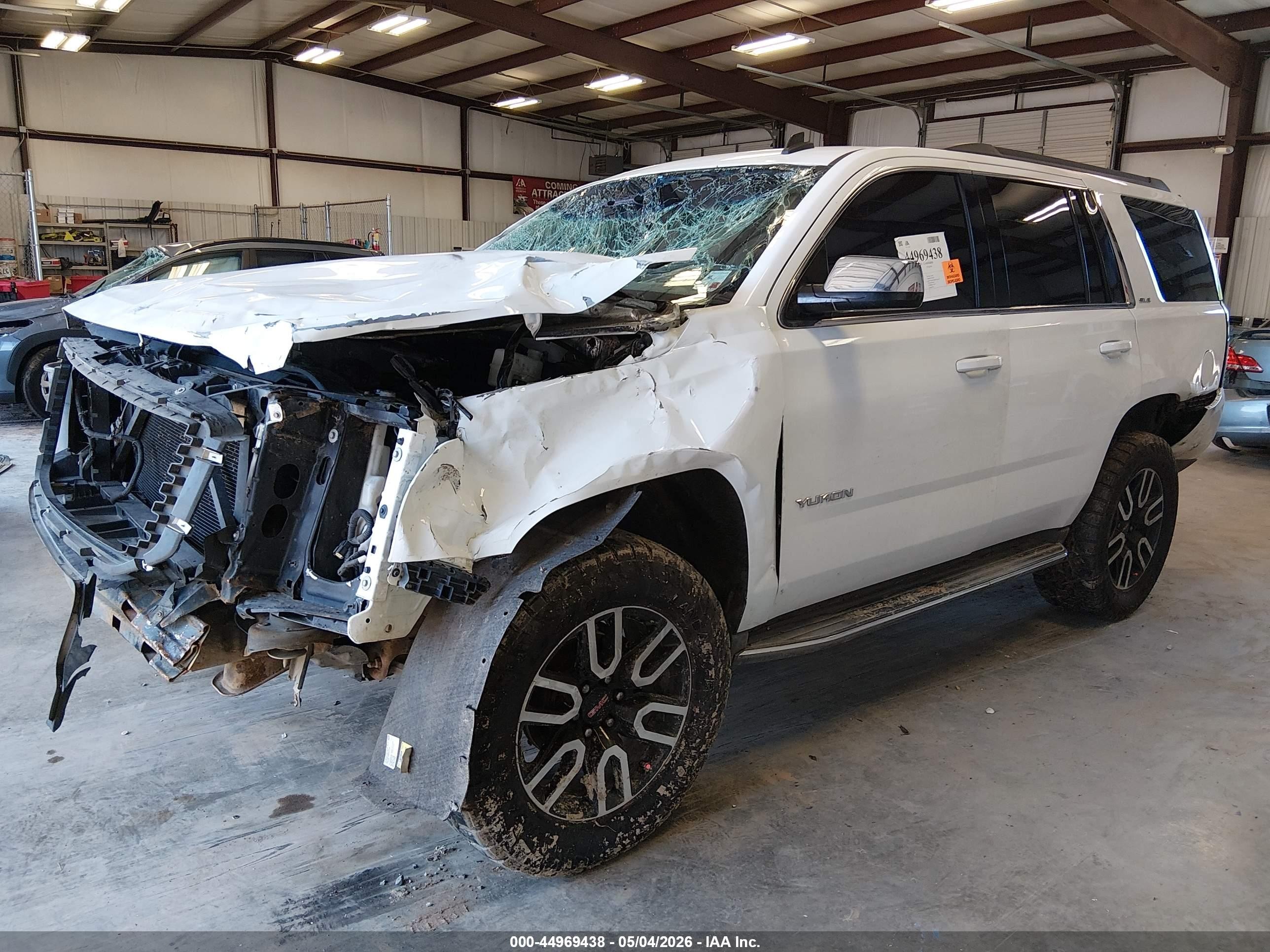 2015 Gmc Yukon Sle White vin: 1GKS2AKC8FR177209