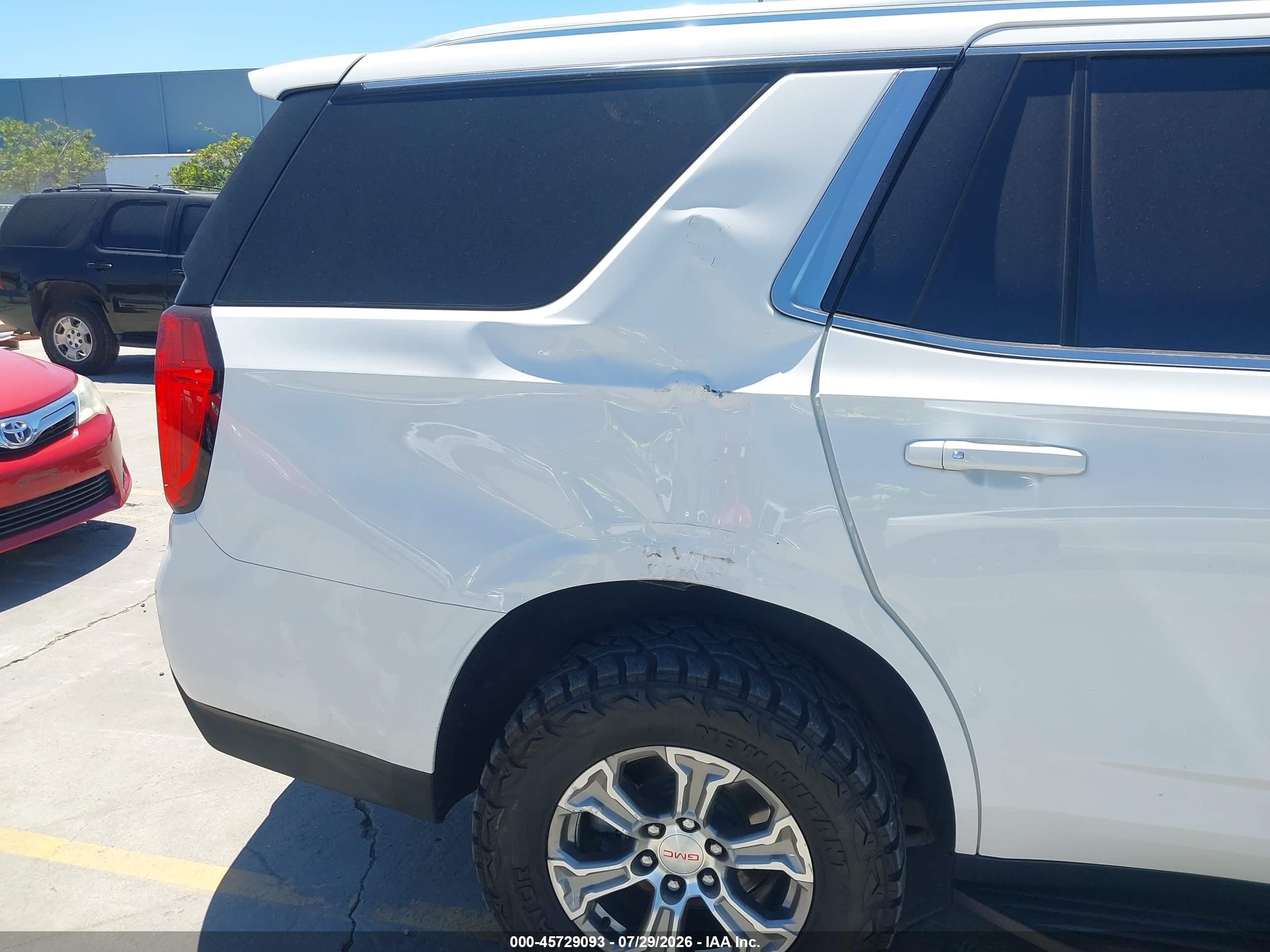 2022 Gmc Yukon 4wd Sle Yellow vin: 1GKS2AKD2NR287115