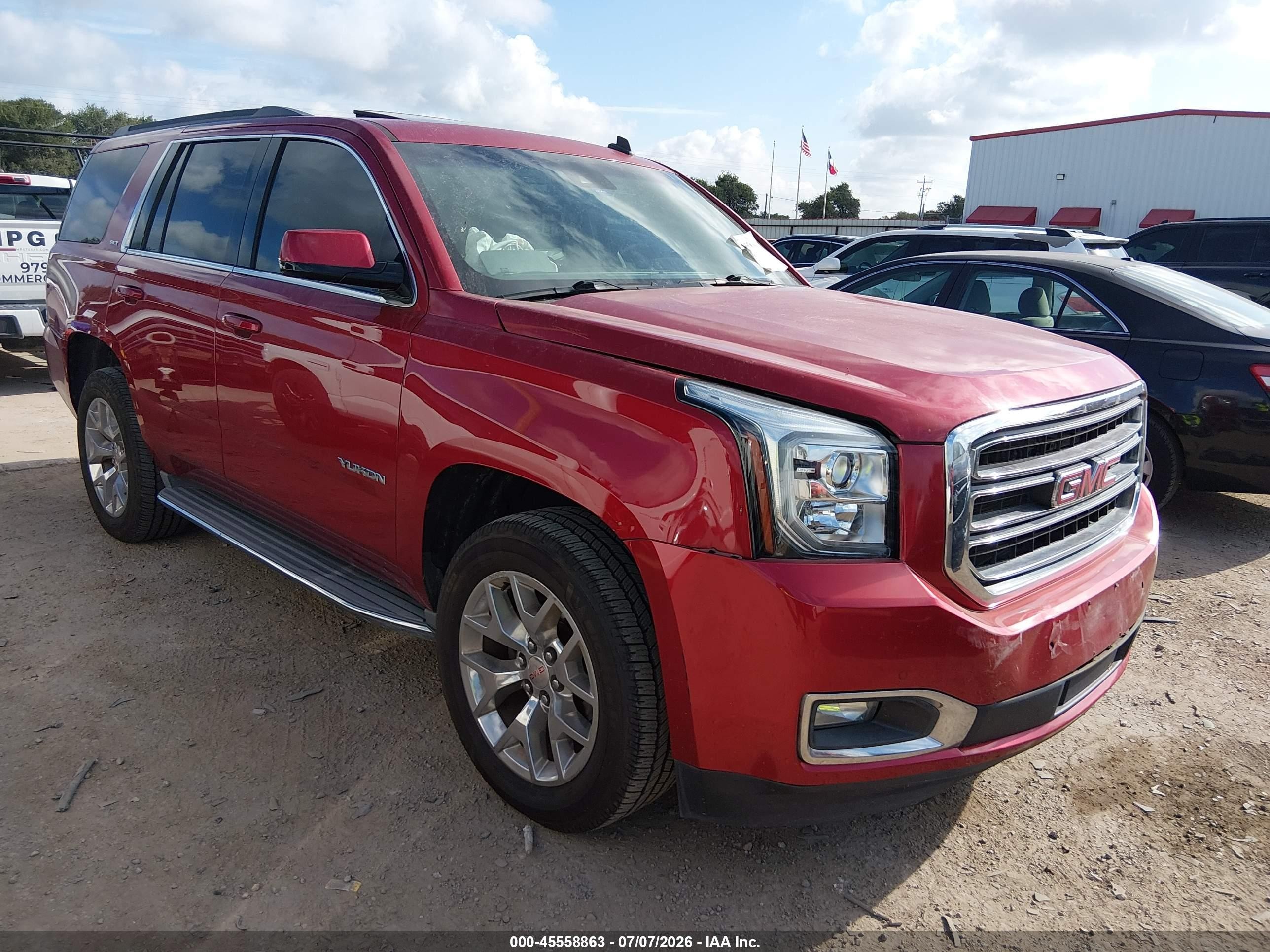 2015 Gmc Yukon Slt Red vin: 1GKS2BKC0FR111825
