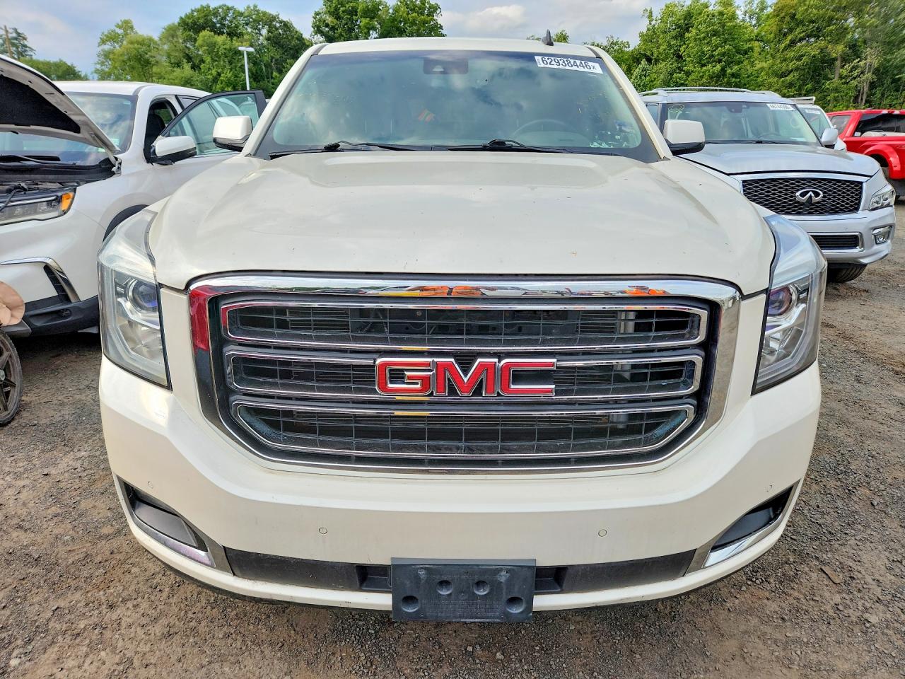 2015 Gmc Yukon Slt White vin: 1GKS2BKC1FR107931